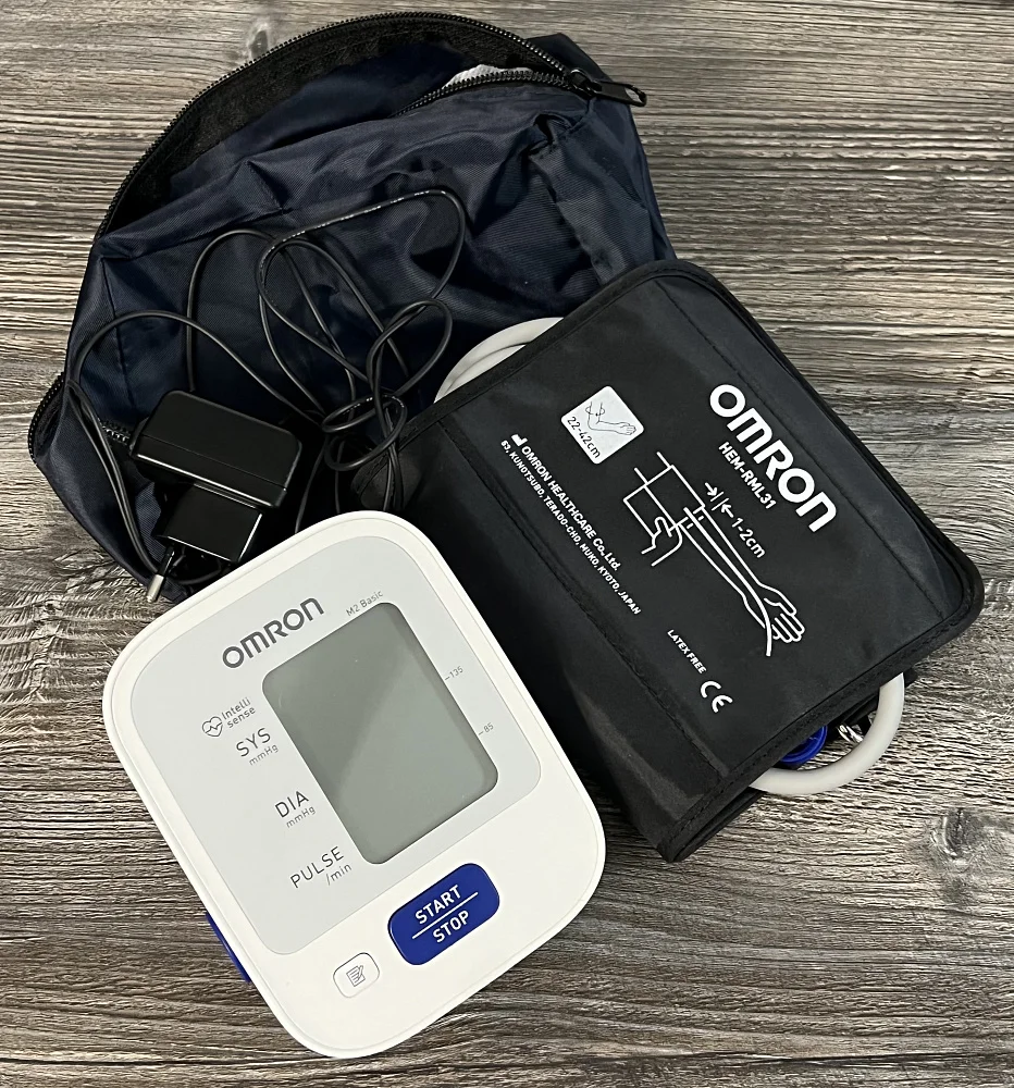 Тонометр Omron M2 Plus HEM-7127-ALRU, с адаптером и черной универсальной манжетой Easy Cuff 22-42 см