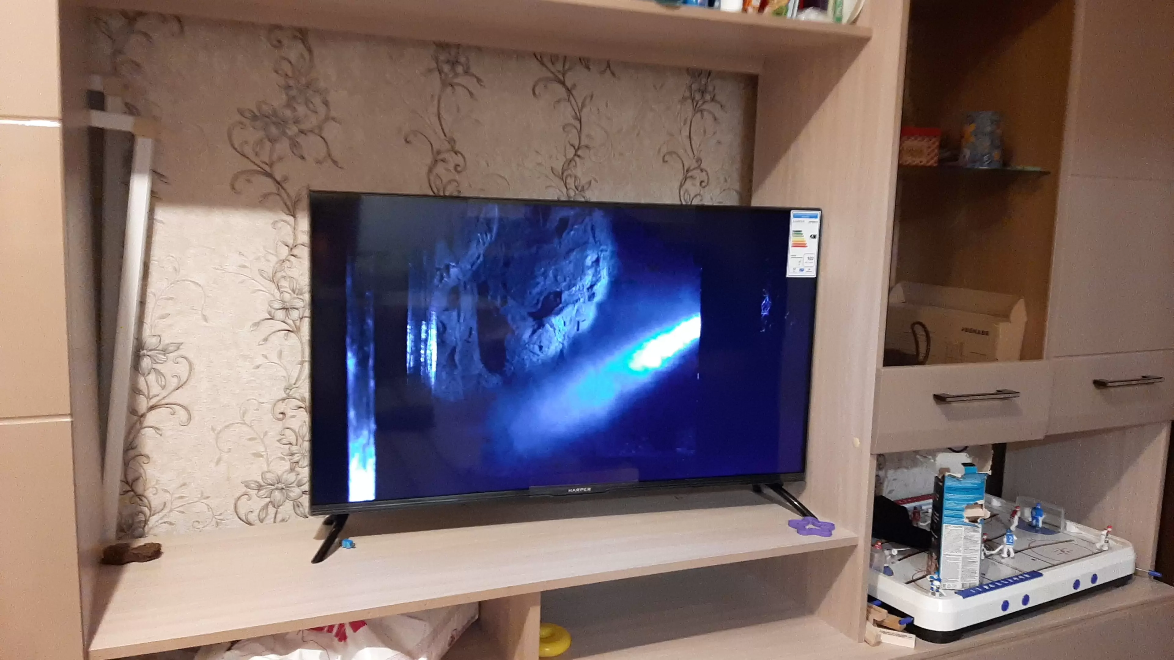 Телевизор Harper 40F660TS