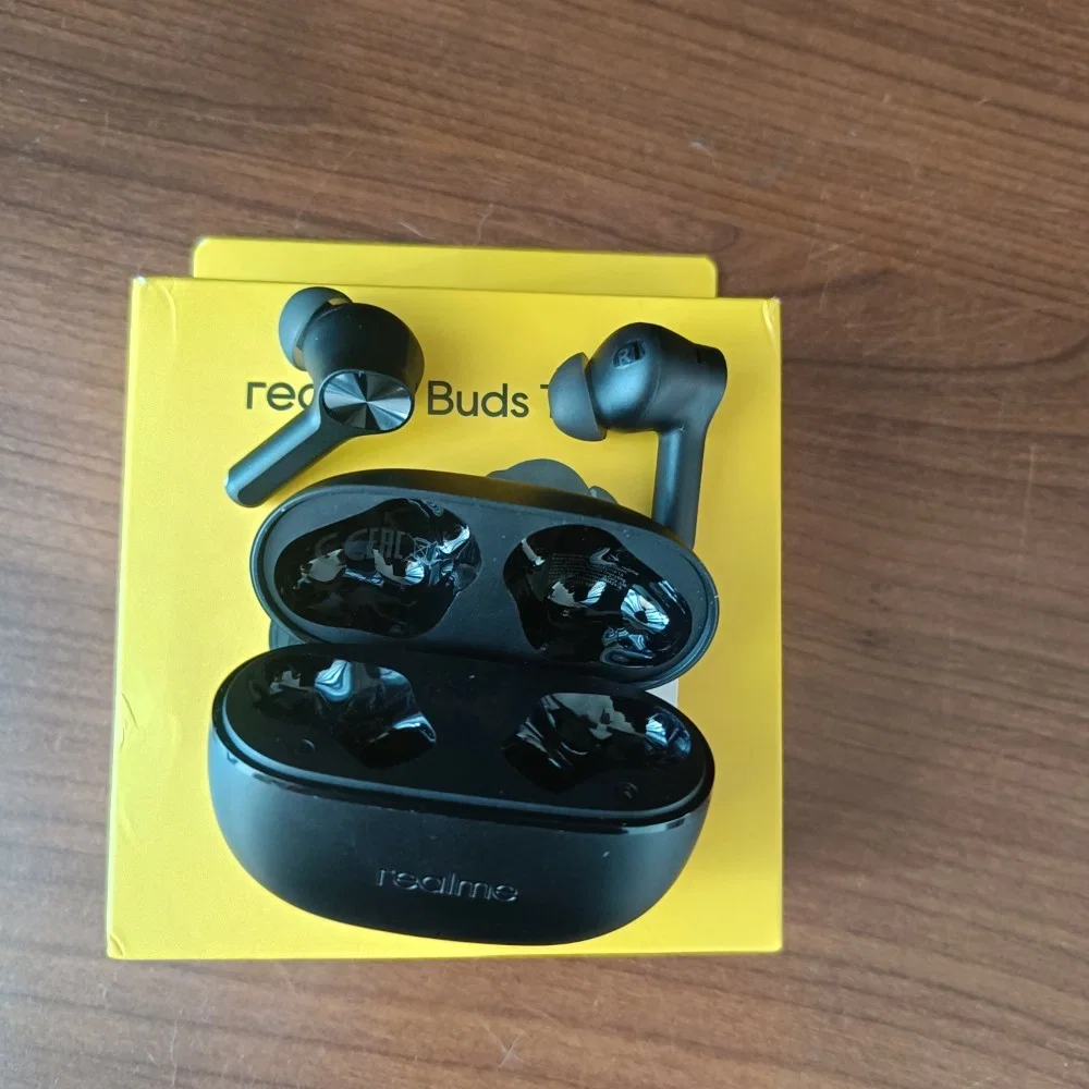 Наушники Realme Buds T200x RMA2415-A Черный RLM-T200X-BLK