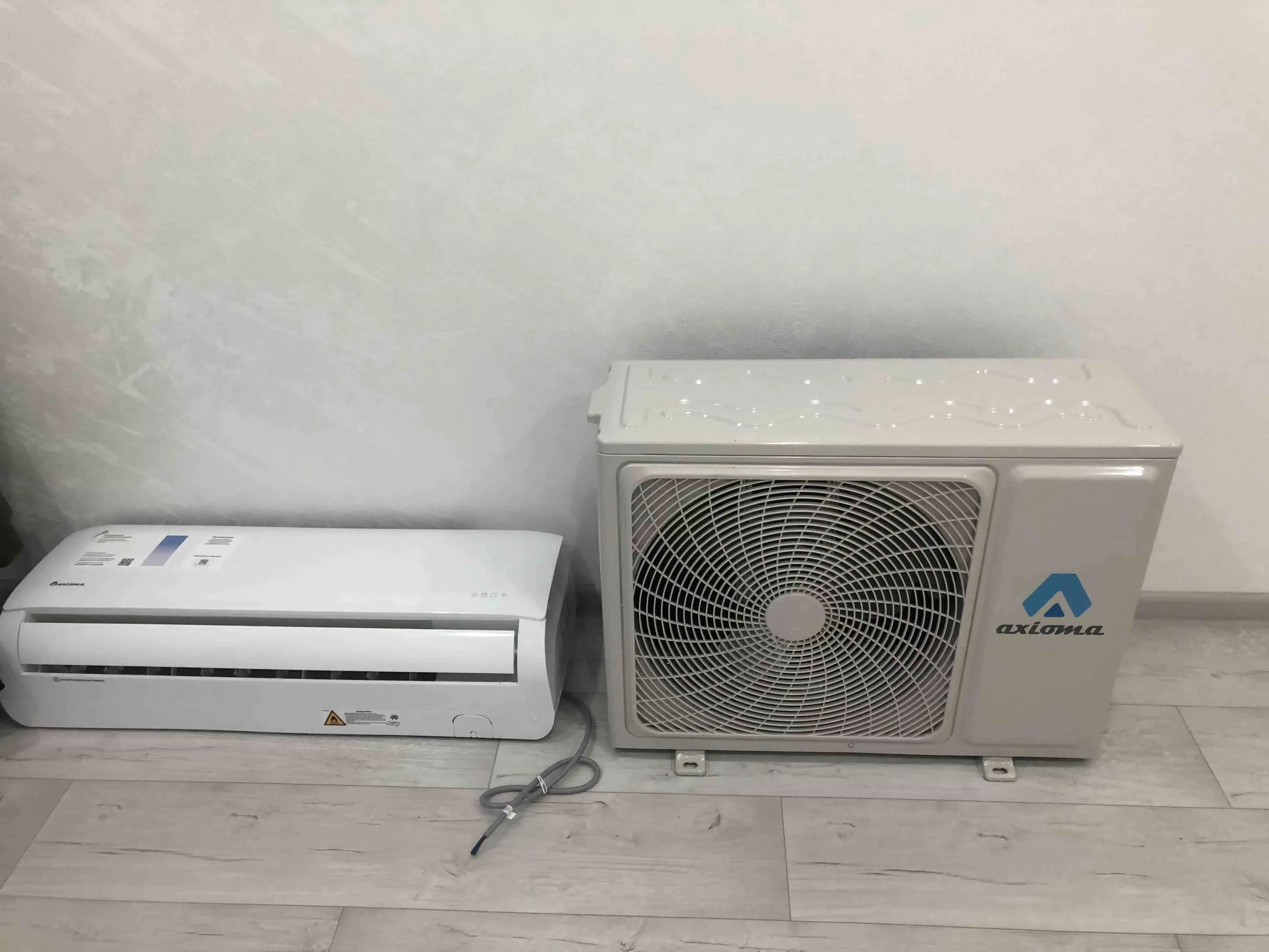 Кондиционер Axioma ASX12F1/ASB12F1 (12000 Btu) ЗАВОД HAIER