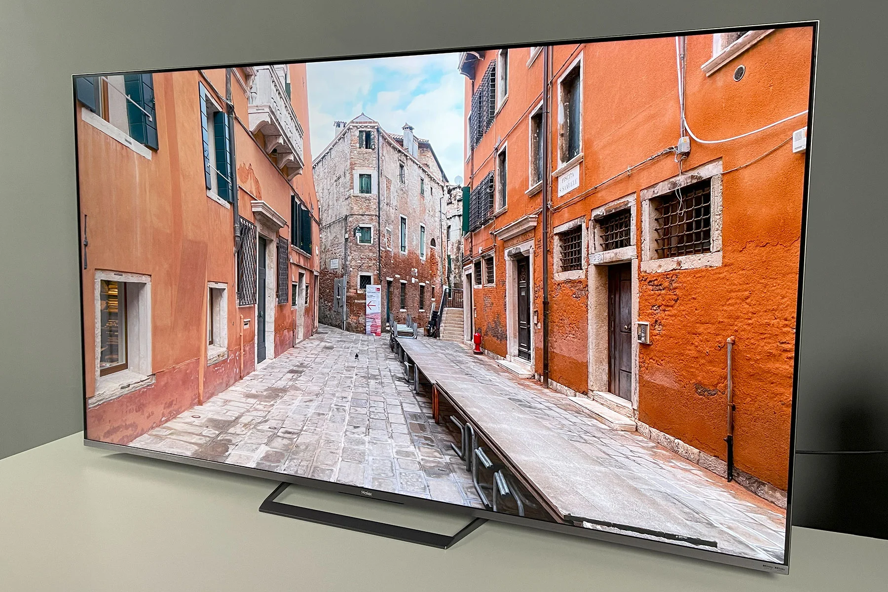 Телевизор Haier 75 Mini LED