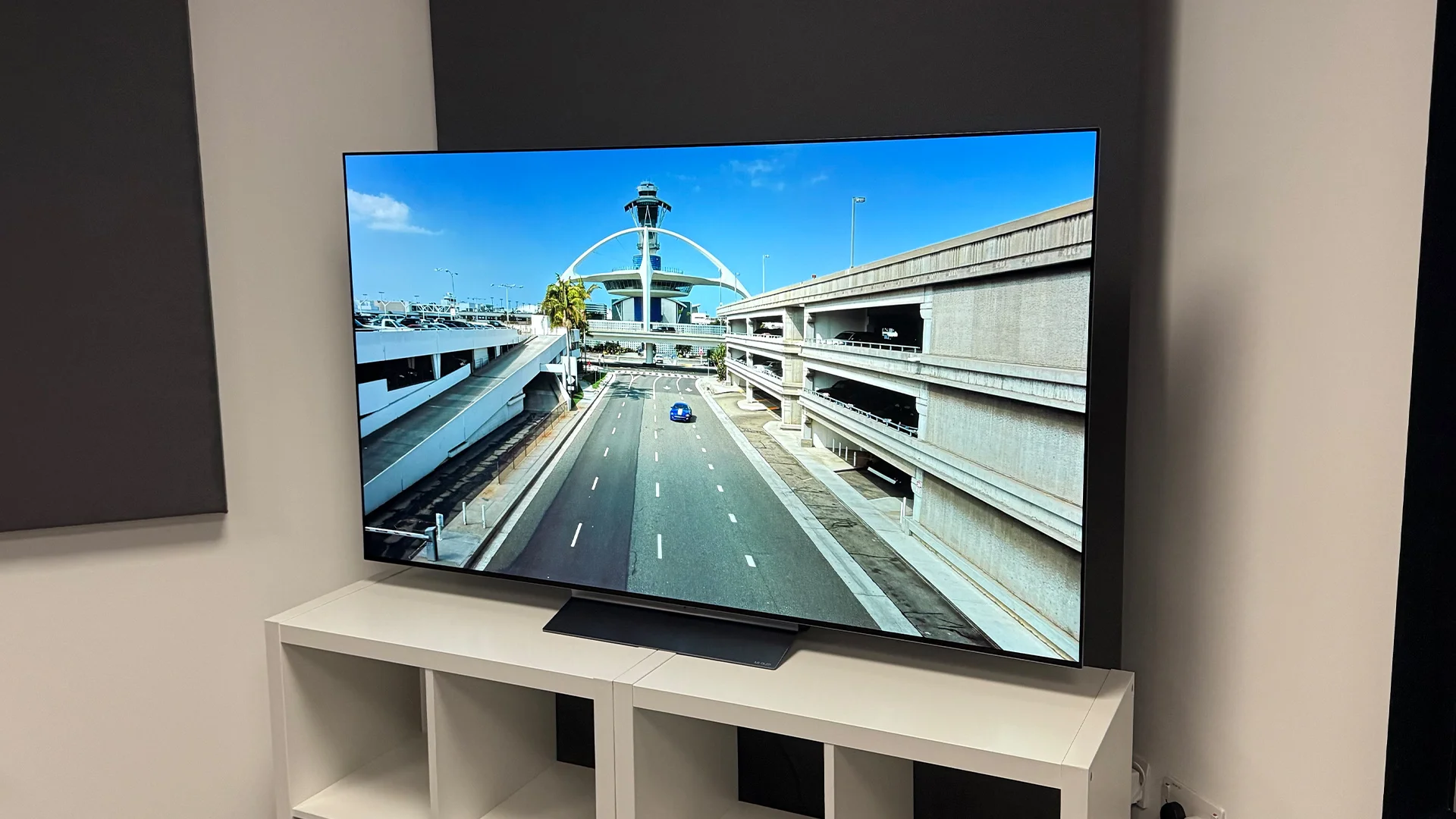 65" Телевизор OLED LG OLED65C6RLA.ARUG (2026)