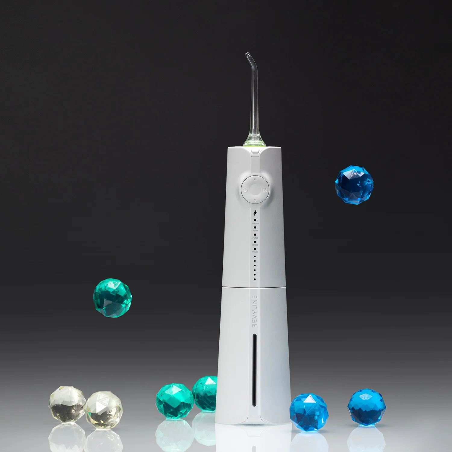 Ирригатор Revyline RL610 цвет белый