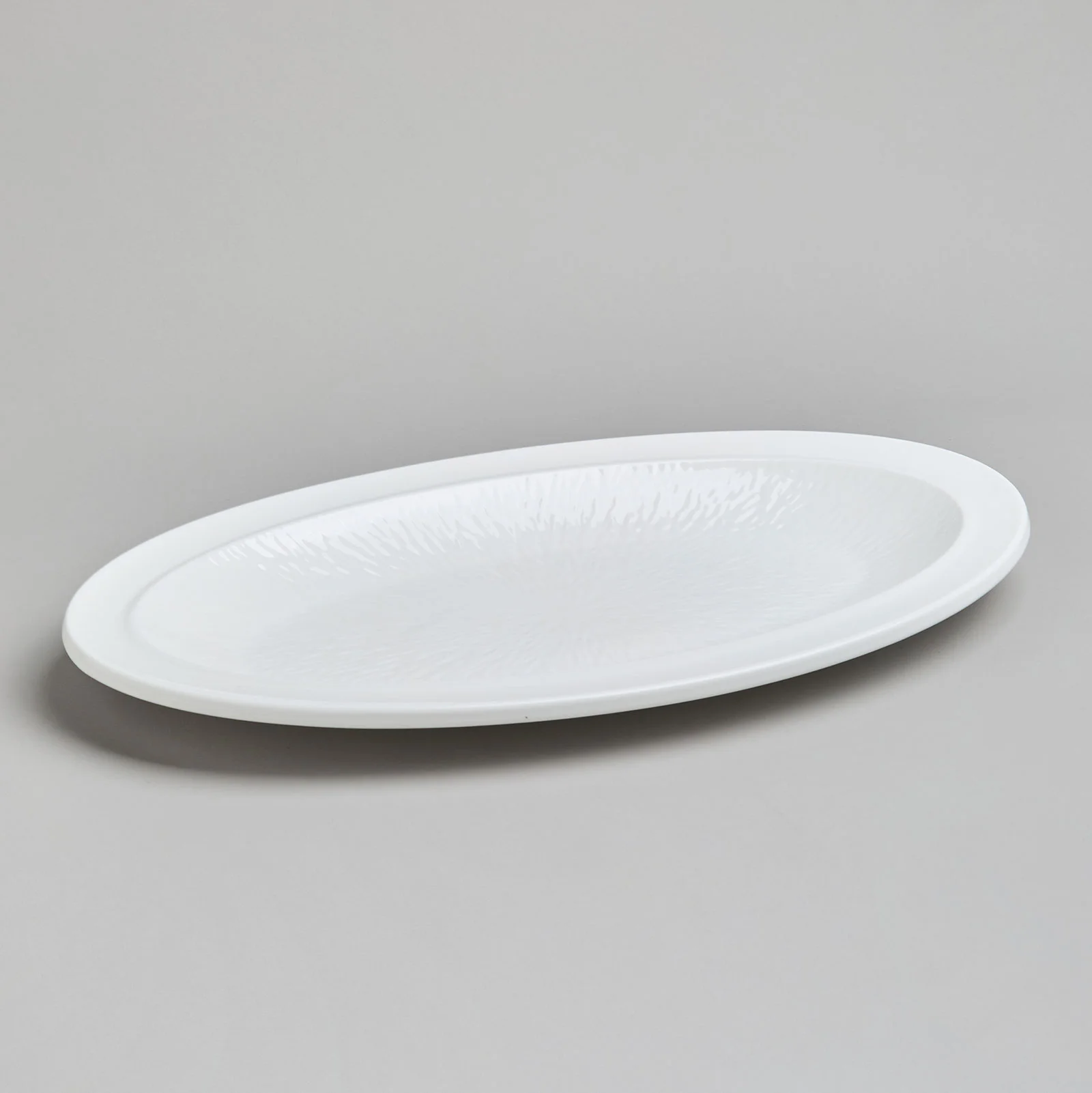 БЛЮДО ОВАЛЬНОЕ LEFARD "BANQUET" 41*23*3,5 СМ