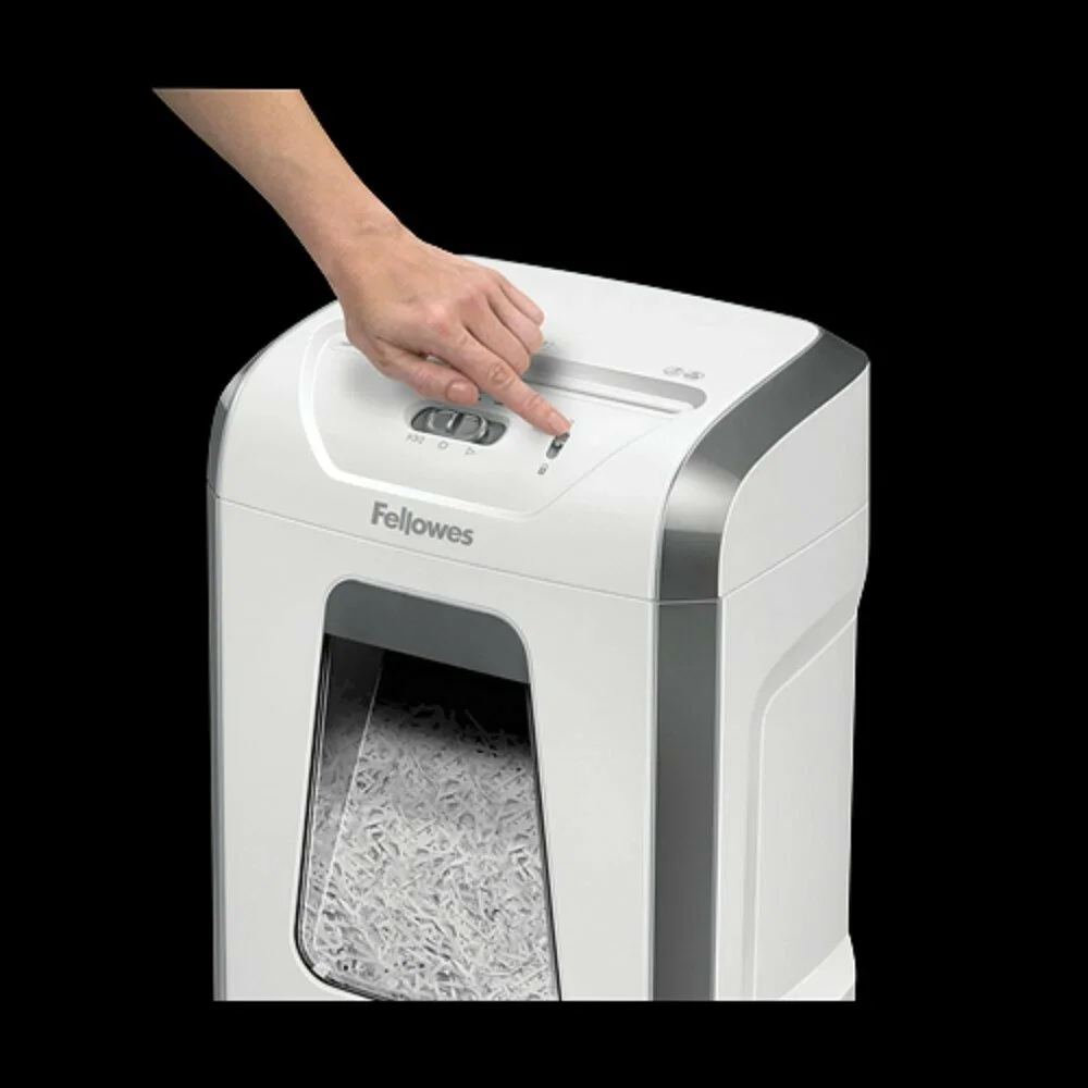 Fellowes® Шредер Powershred 15C, DIN P-4, 4x40мм, 15лcт., 19лтр., Safety Lock, белый.