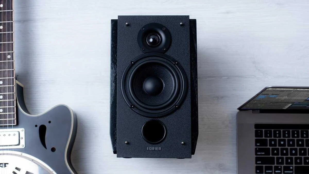 Колонки Edifier R1855DB Black Активные, 70W RMS, 60-20000Гц, дерево, пульт ДУ, Bluetooth 5.0,выход на сабвуфер,Opt/Coaxial,2 RCA