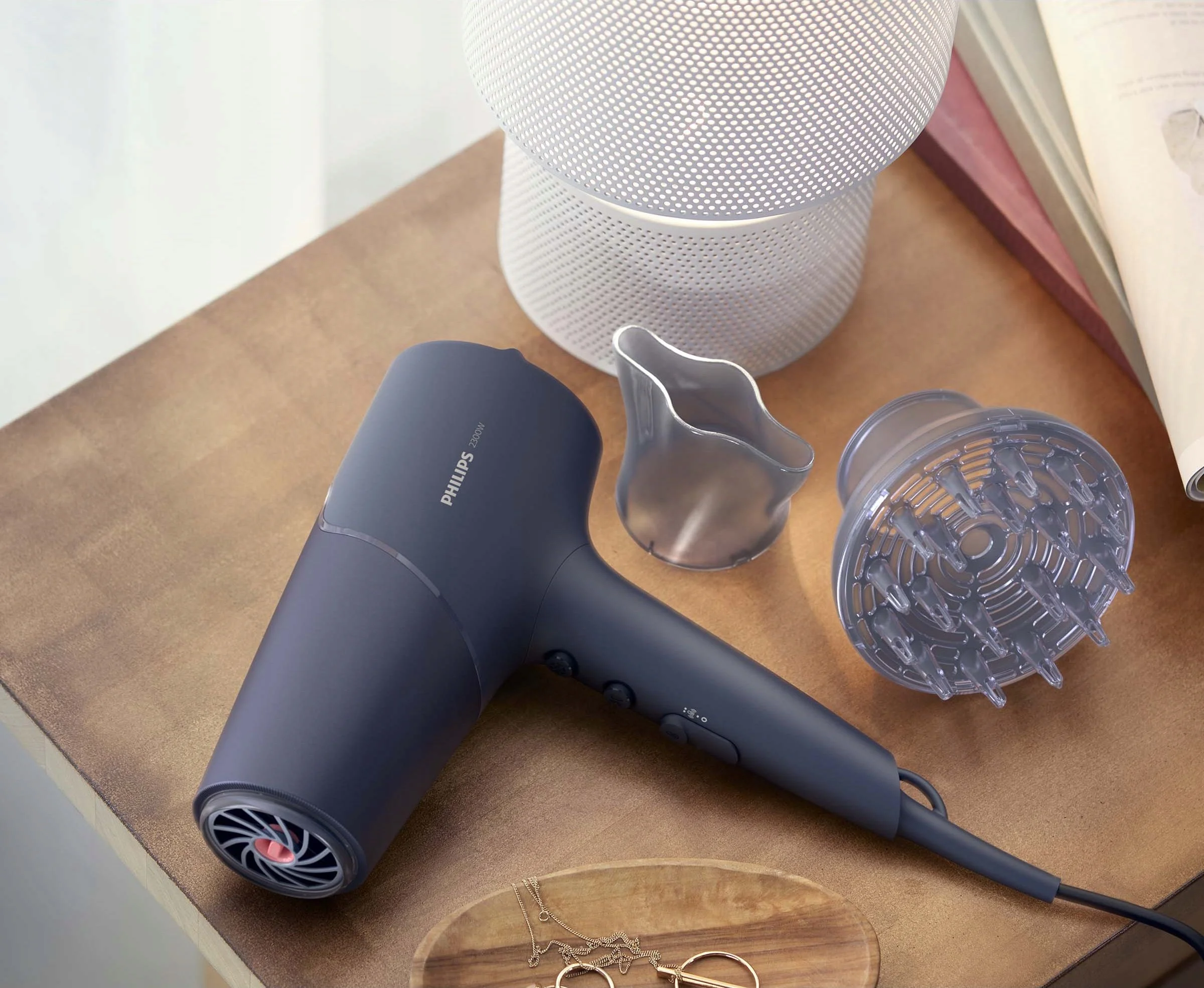 Фен Philips BHD510/03 синий, 2300 Вт, ионизация