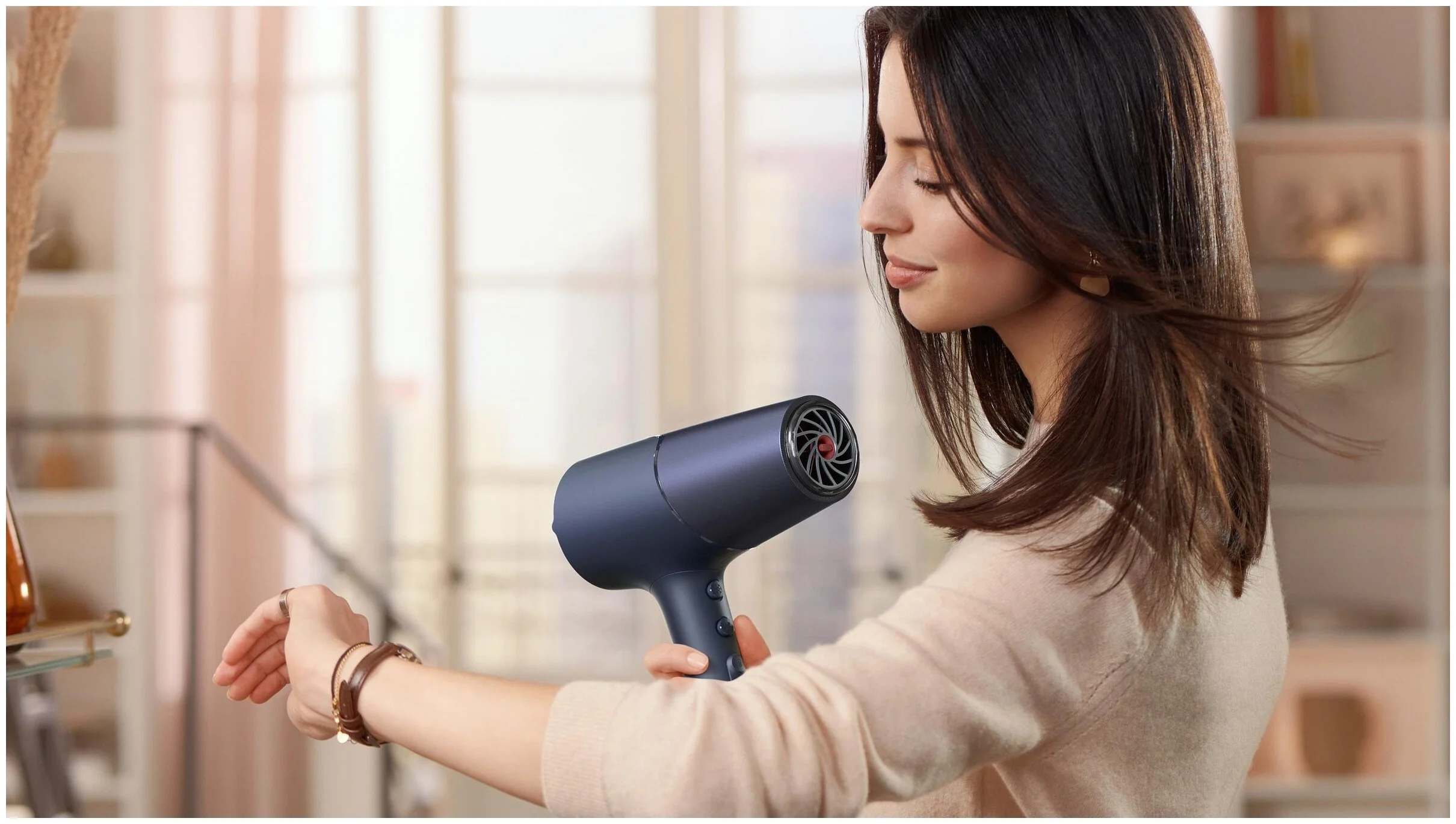 Фен Philips BHD510/03 синий, 2300 Вт, ионизация