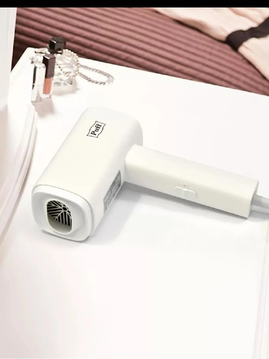 Фен Puff 1602 белый, 1600 Вт, компактный