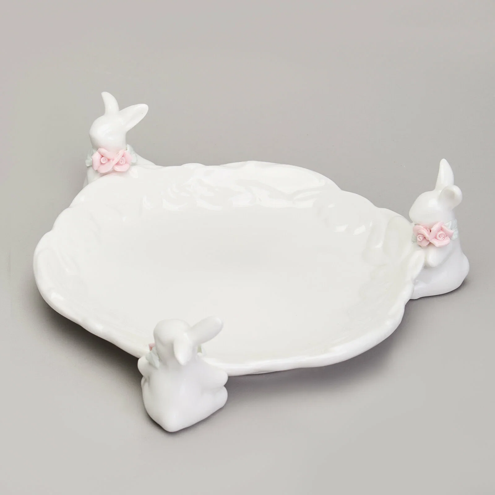 БЛЮДО СЕРВИРОВОЧНОЕ "КРОЛИКИ" 21,5Х21,5Х6 СМ