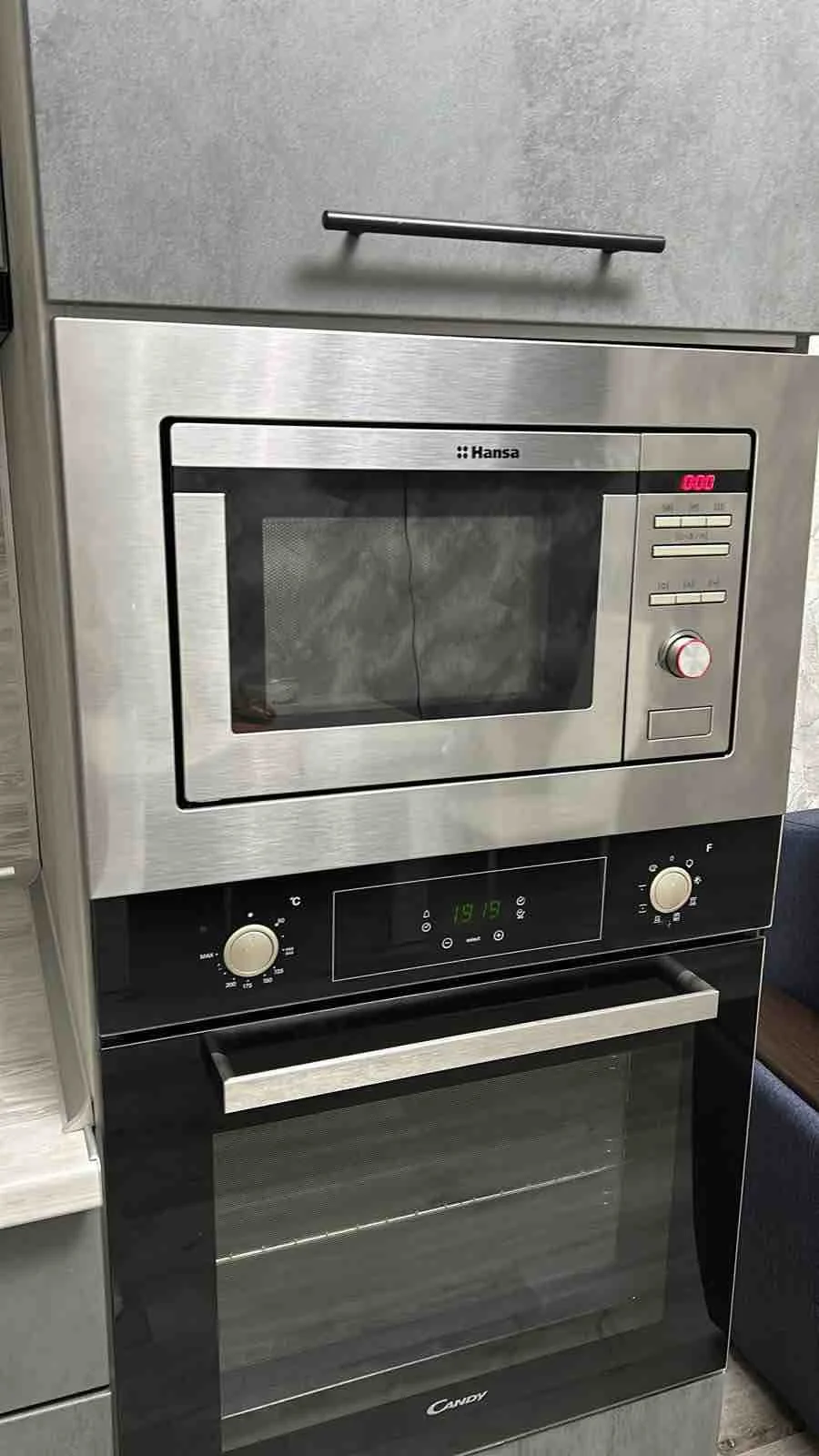 Встраиваемая микроволновая печь Hansa AMM20BEIH нержавеющая сталь, 20 л, 800 Вт, переключатели - кнопки/поворотный механизм
