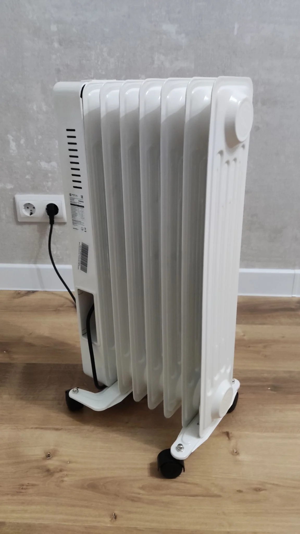 Масляный обогреватель Royal Clima ROR-P7-1500M