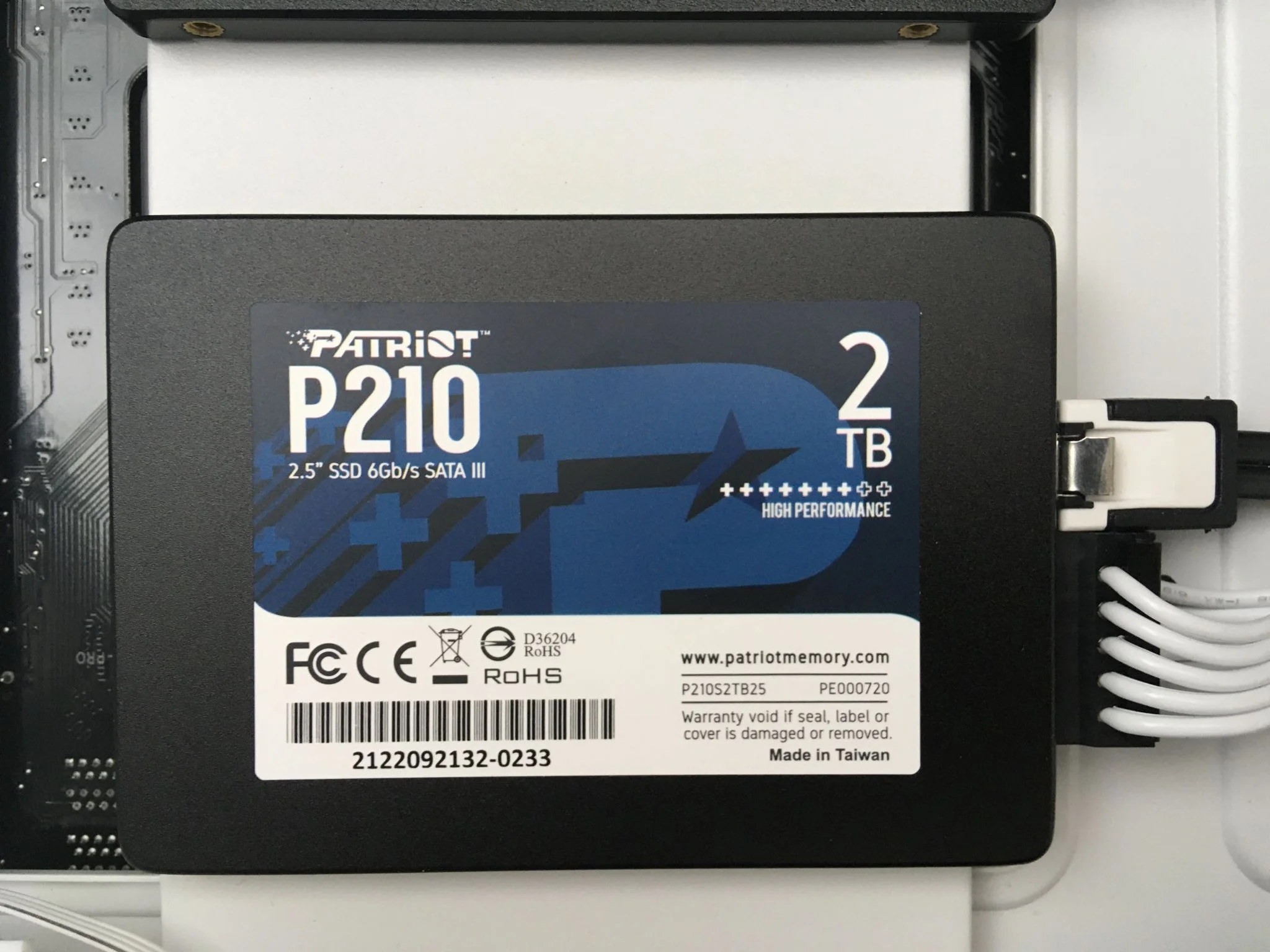 SSD накопитель Patriot Memory 2.5 P210 2000 Гб SATA III P210S2TB25