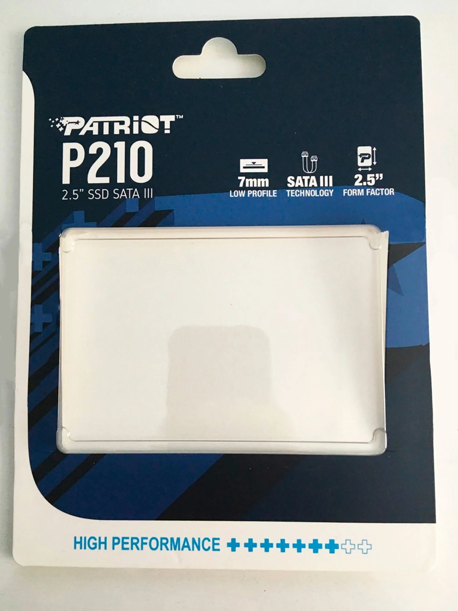 SSD накопитель Patriot Memory 2.5 P210 2000 Гб SATA III P210S2TB25