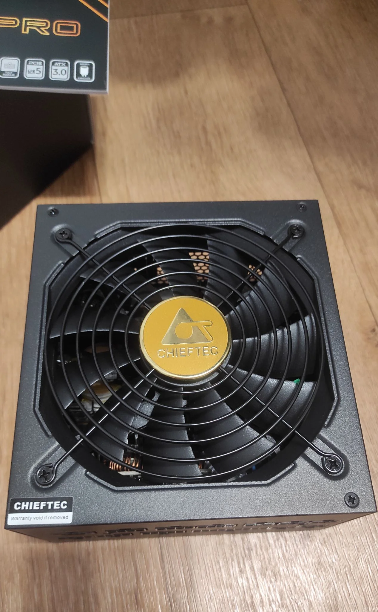 Блок питания Chieftec Polaris Pro 1300W ATX PLATINUM (PPX-1300FC-A3)