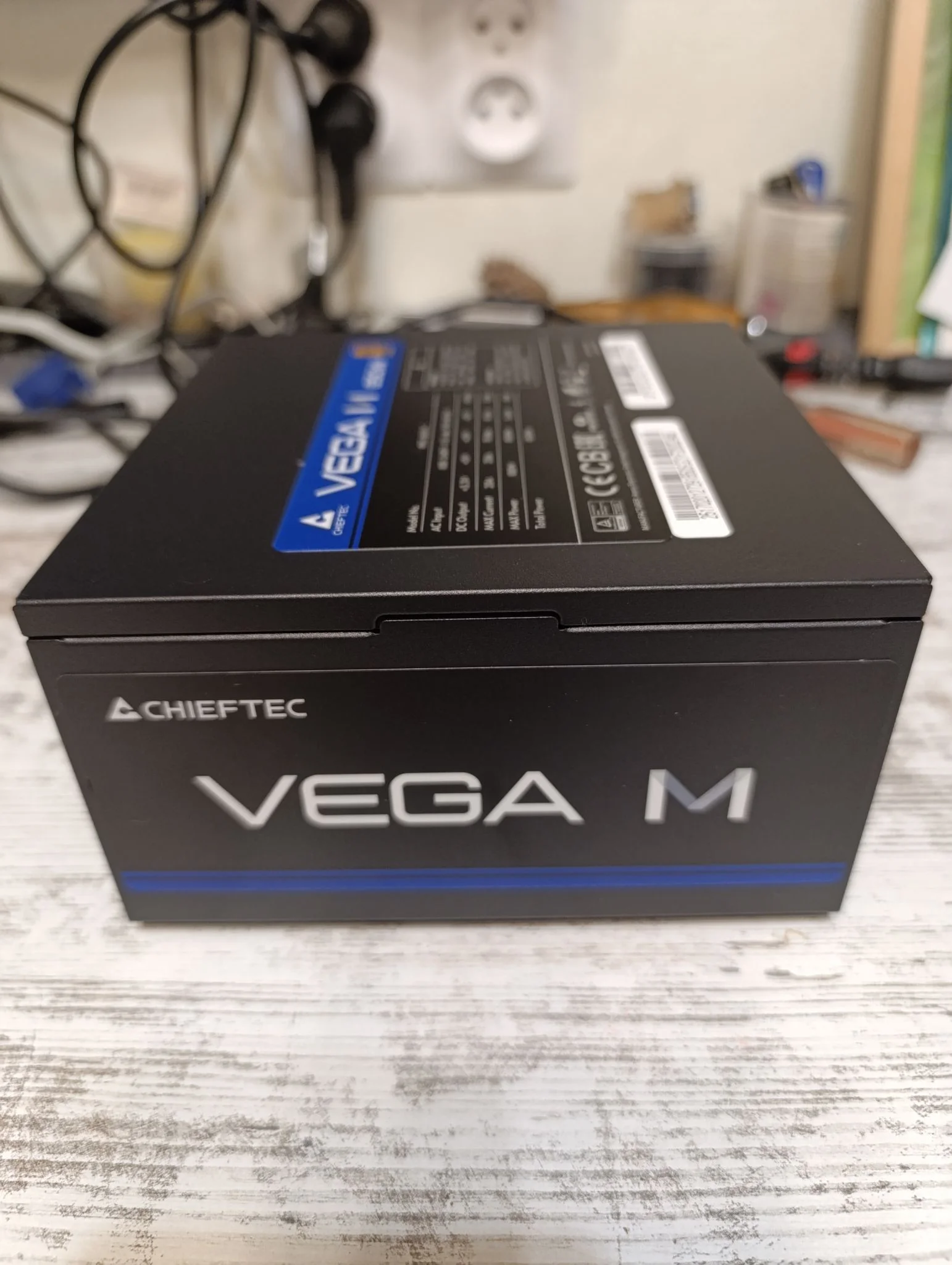 Блок питания Chieftec Vega M ATX 850W GOLD (PPG-850-C)
