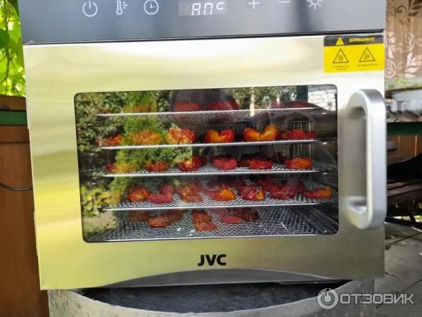 Электросушка JVC JK-FD802  500Вт, 6 лотков, 5 кг фруктов при сушке. вентилятор, сенсор. дисплей.