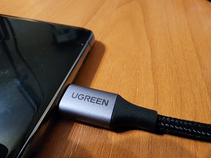 Кабель для цифровой техники и смартфонов Ugreen USB A 2.0 - USB C, никелированная алюминиевая оплетка, 2 м (60128)