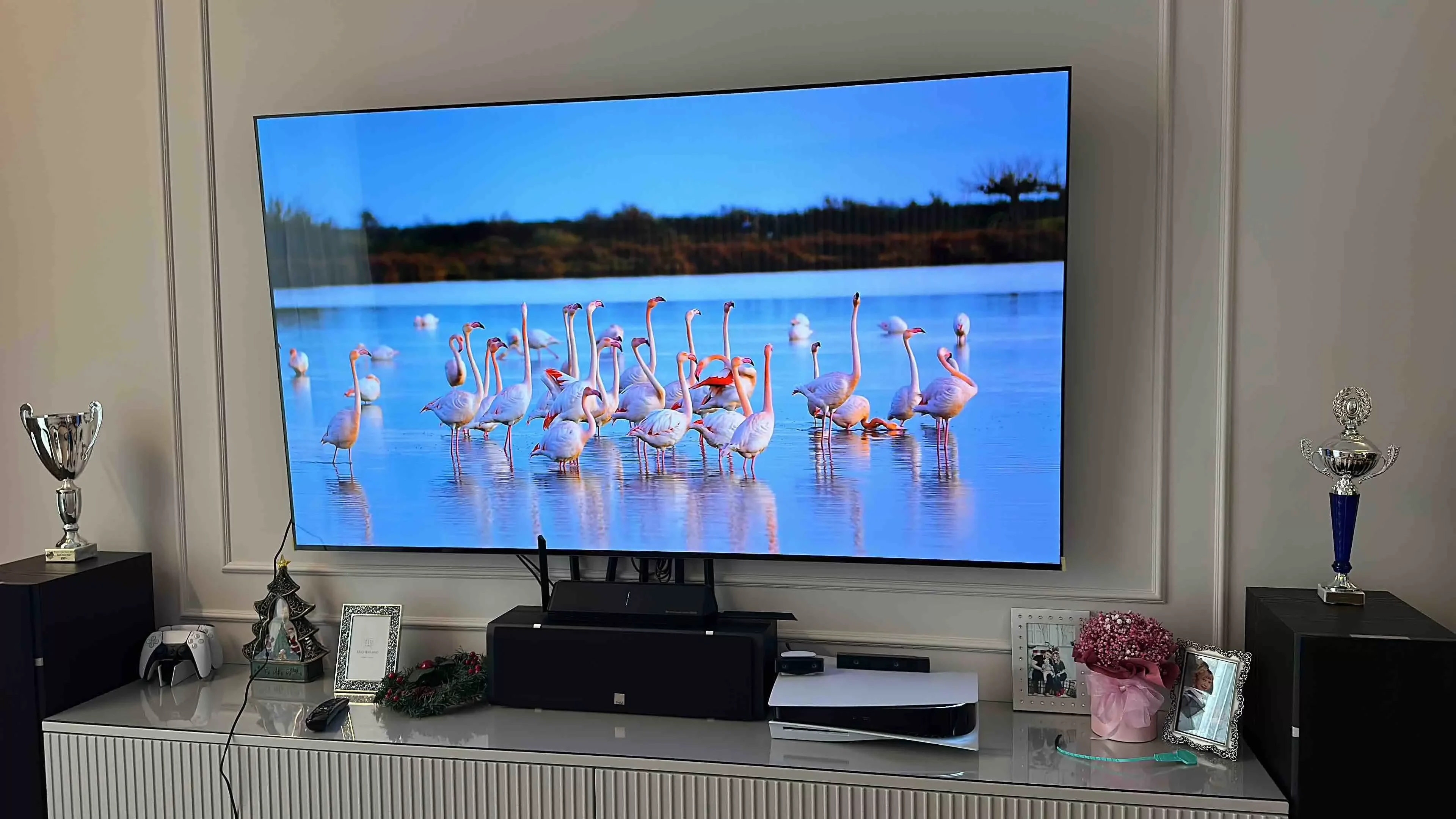 Телевизор LG OLED77C6RLA.ARUG