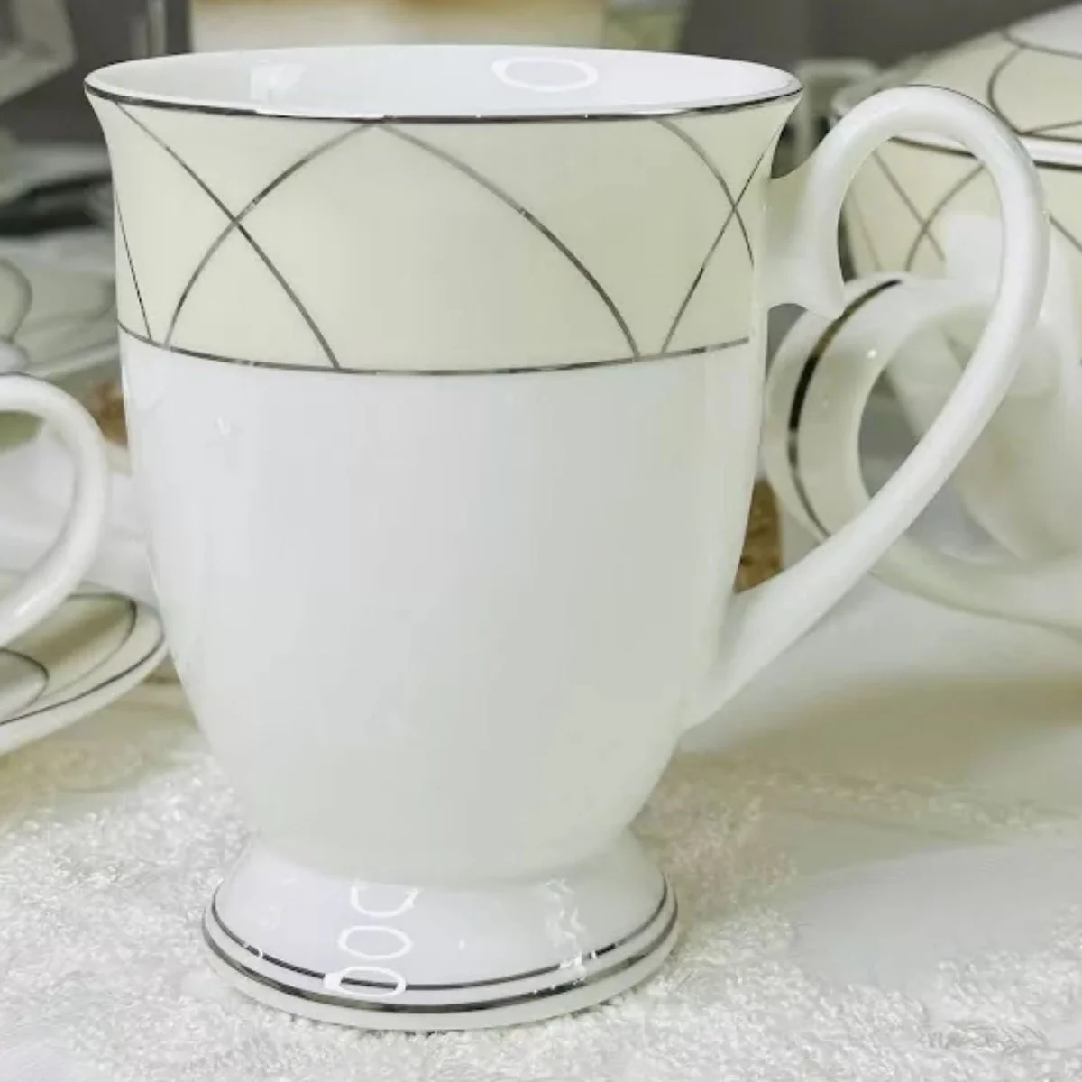 145-436 Кружка 350 мл PANDORA CREAM в под.уп.(х36)Костяной фарфор