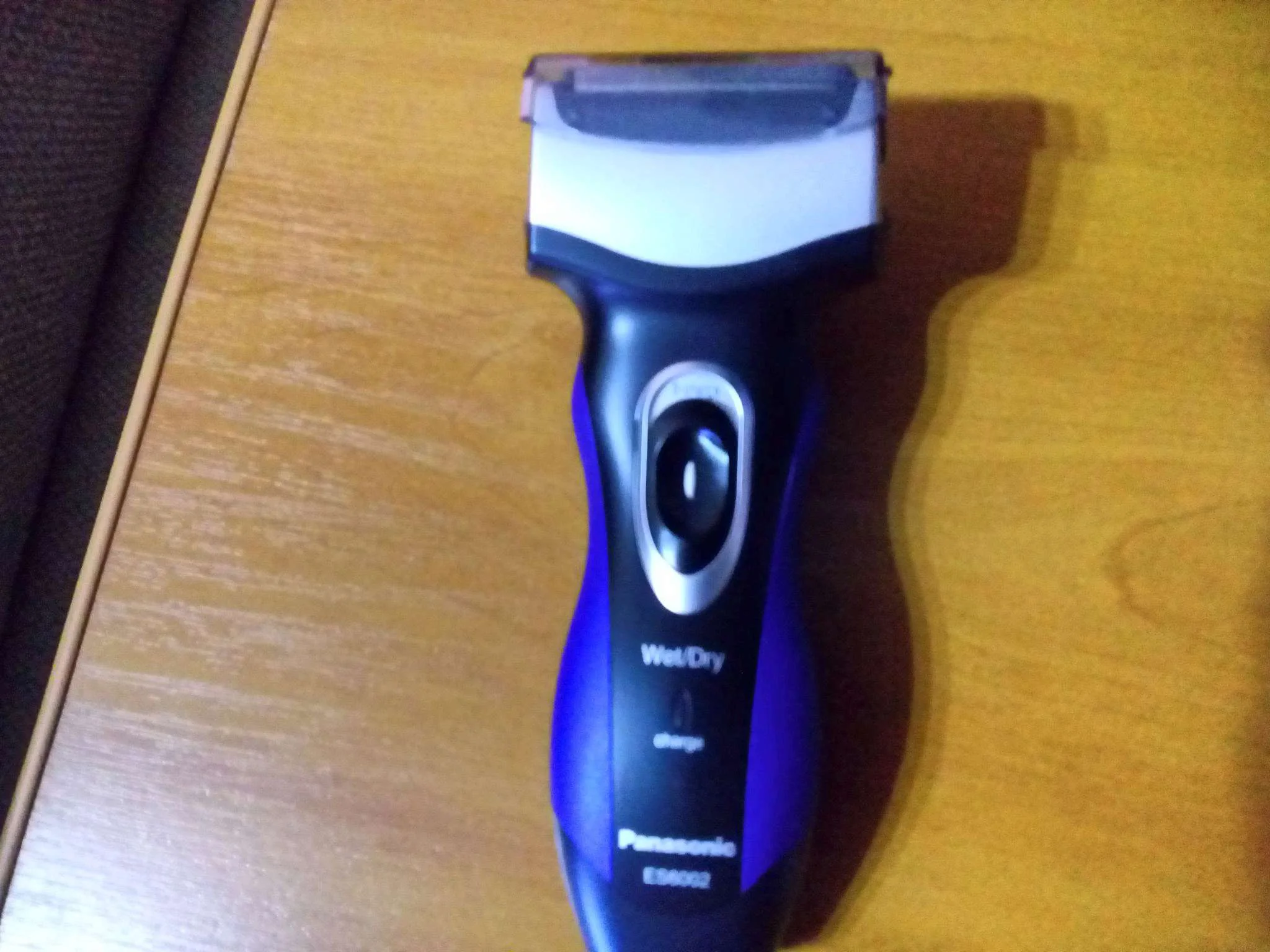 Электробритва сетчатая Panasonic ES6002 реж.эл.:3 питан.:аккум. черный/синий