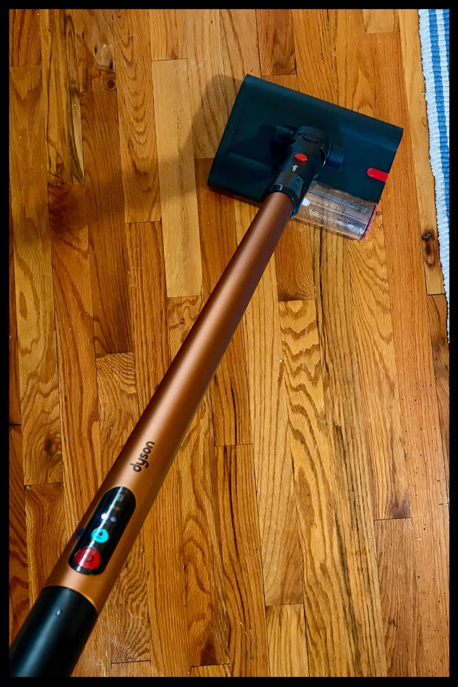 Пылесос вертикальный Dyson Pencil Wash, оранжевая (637239-01)