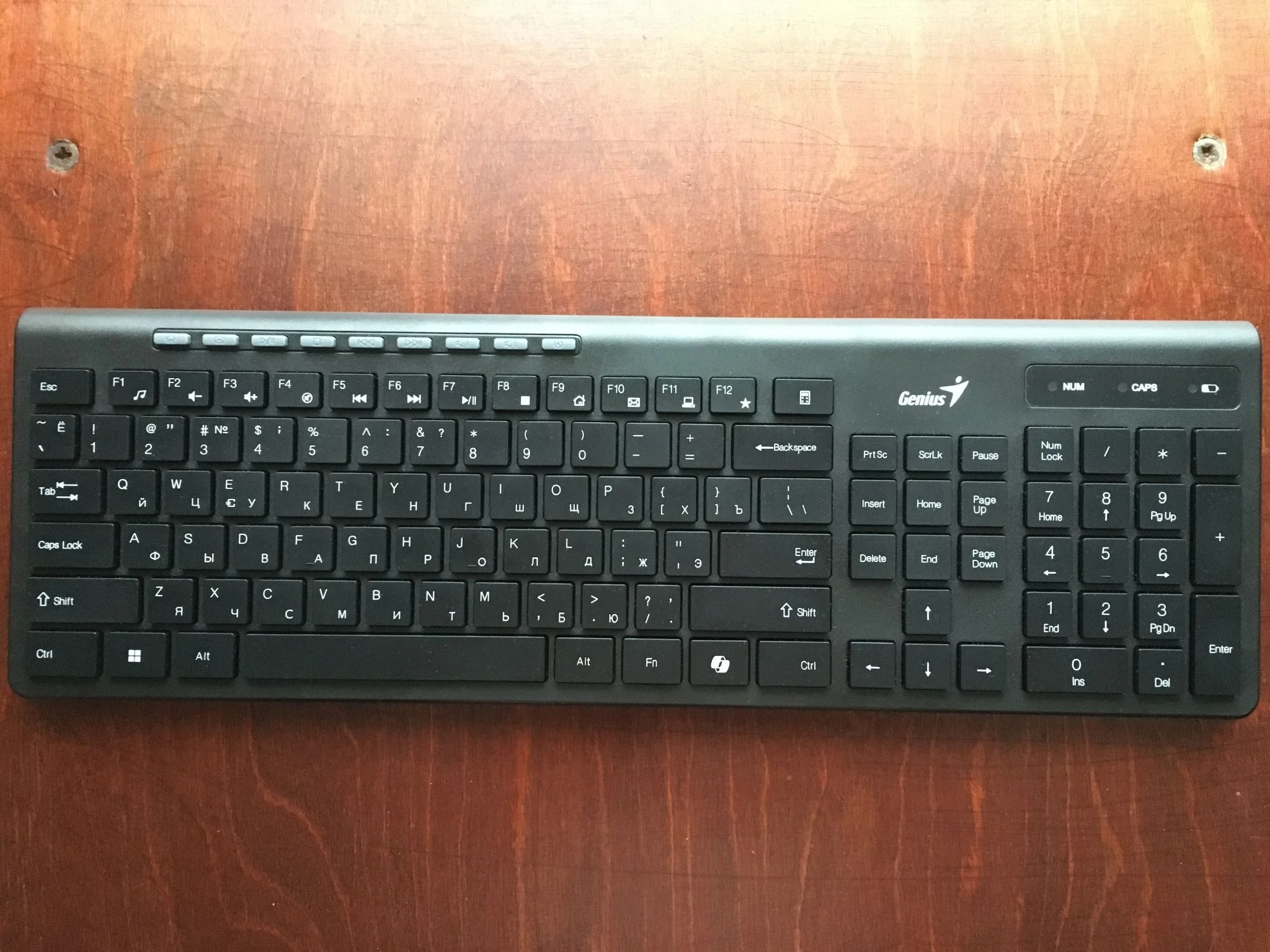 Клавиатура Genius Slimstar 7250BT беспроводная, Bluetooth, радиоканал, черный