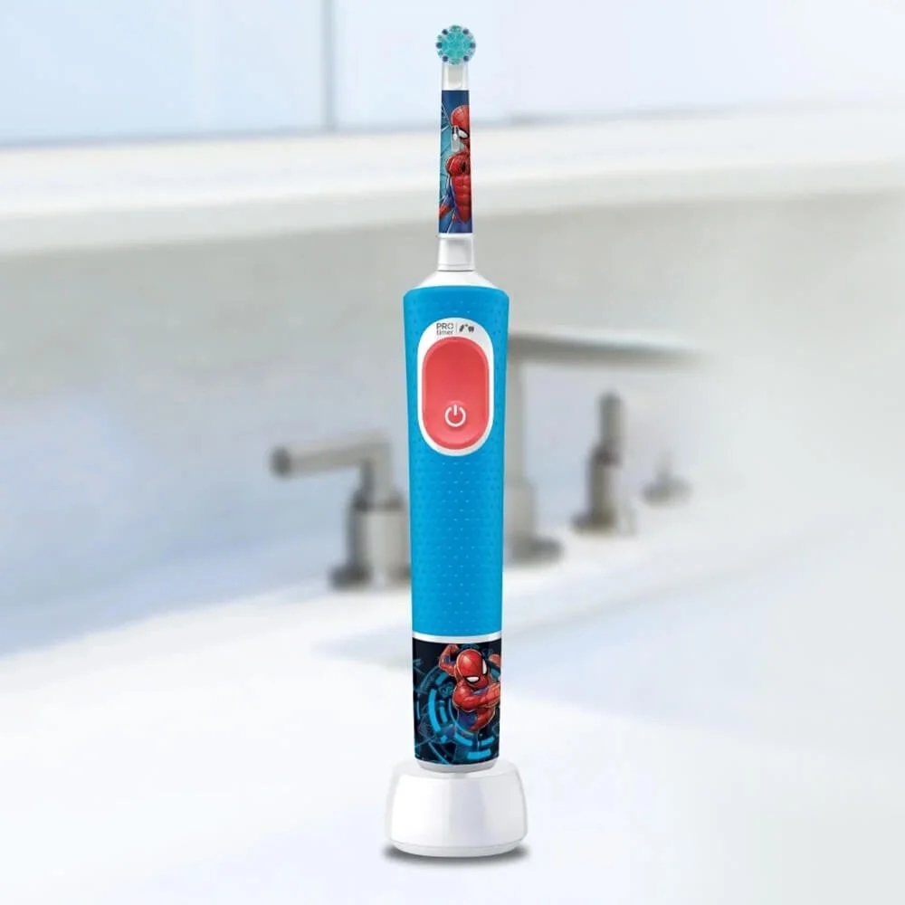 Электрическая зубная щетка Oral-B D103.413.2K+Нас PROKids EB10S 4шт ПН
