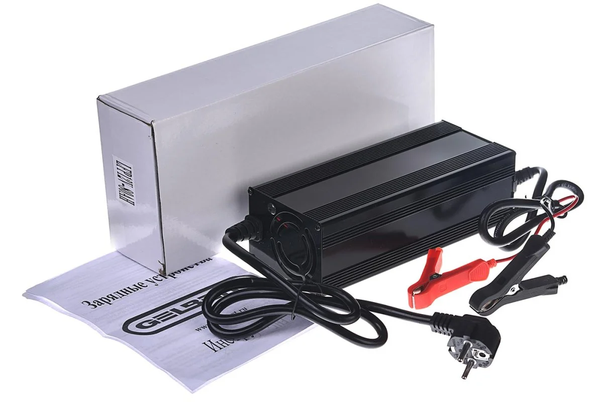 Зарядное устройство для автомобилей Gelbert LiFePO4, 12V/12Ah/12A/144Wh (6-DZF-12 6-DZM-12)
