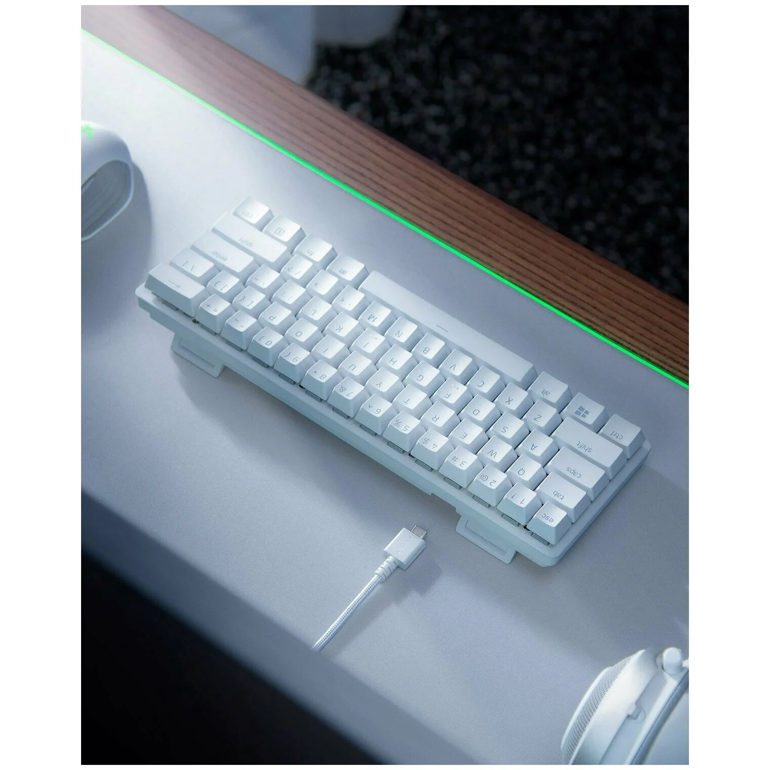 Клавиатура Razer Huntsman Mini проводная, USB, белый