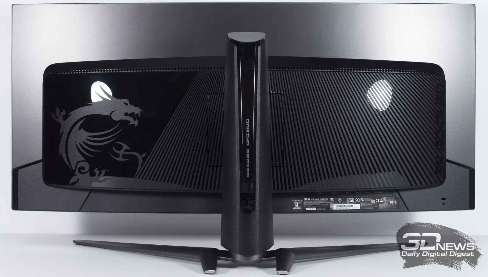 Монитор 34" MSI MPG 341CQPX QD OLED 3440x1440, 240 Гц, 0.03 мс, 21:9, 250 кд/м², 2xHDMI, 1xDP, 2xUSB-A 2.0, 1xUSB-C, 1x3.5 мм, изогнутый R1800, черный
