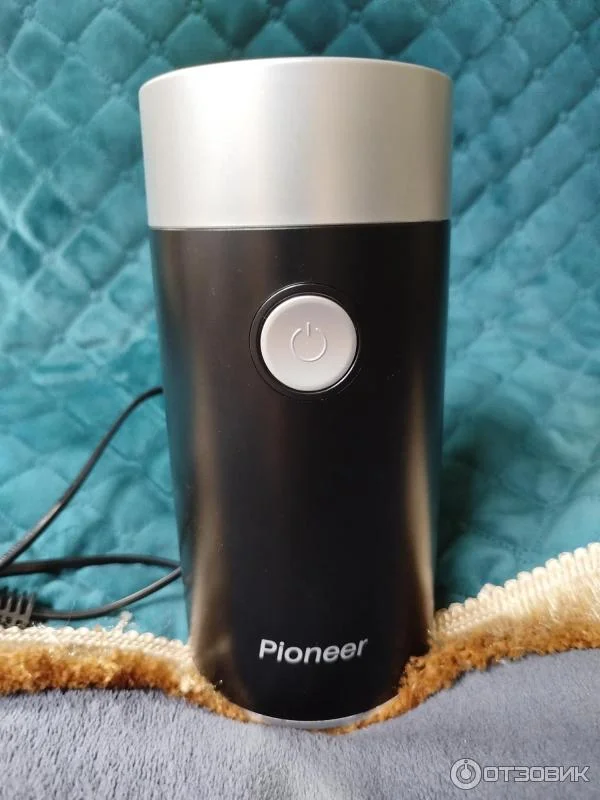 Кофемолка Pioneer CG206 150Вт, резервуар 50г