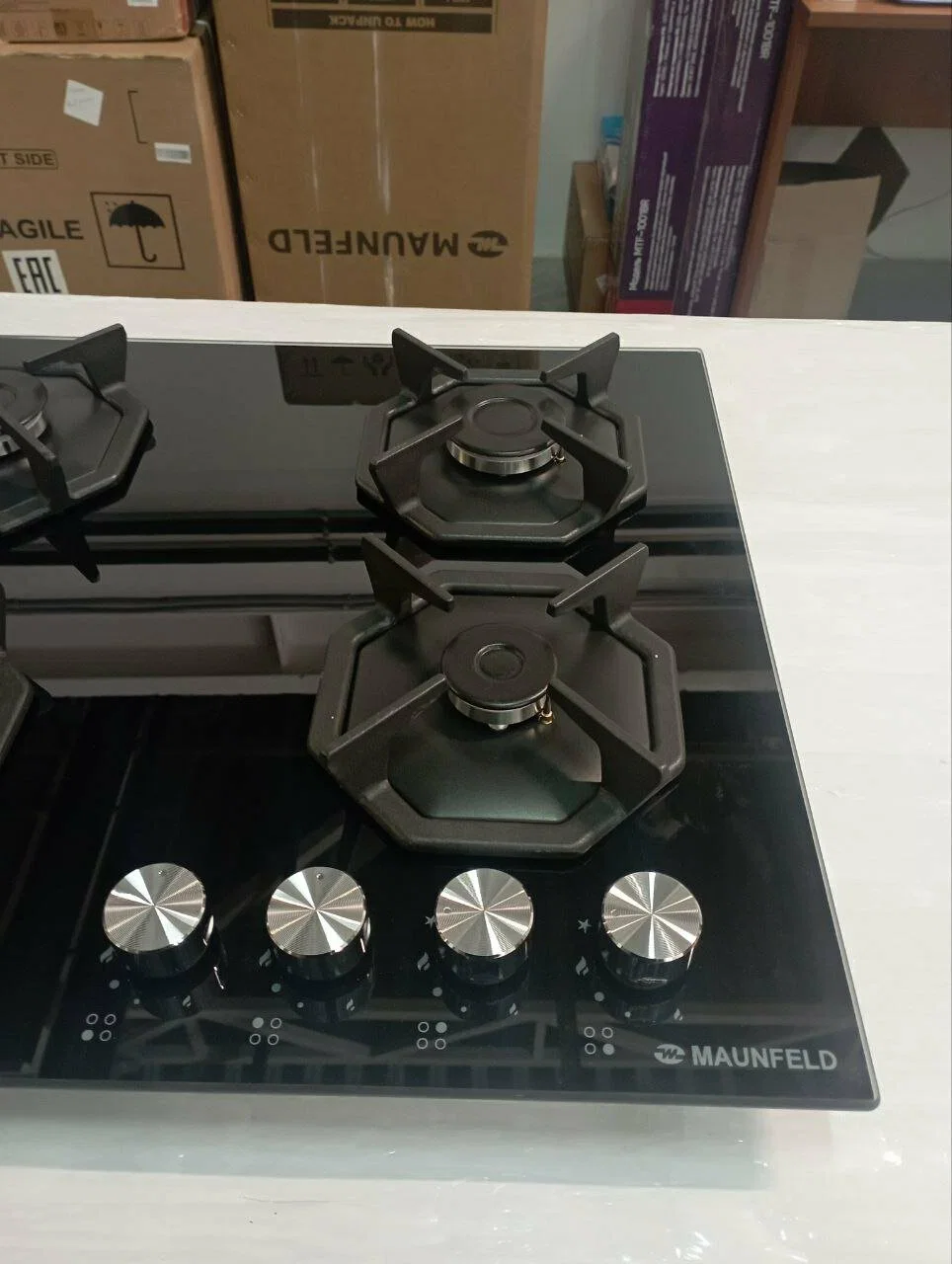 Варочная панель газовая MAUNFELD EGHG.64.23CBG/G кремовый, 4 конфорки,эл.поджиг, газ- контроль.
