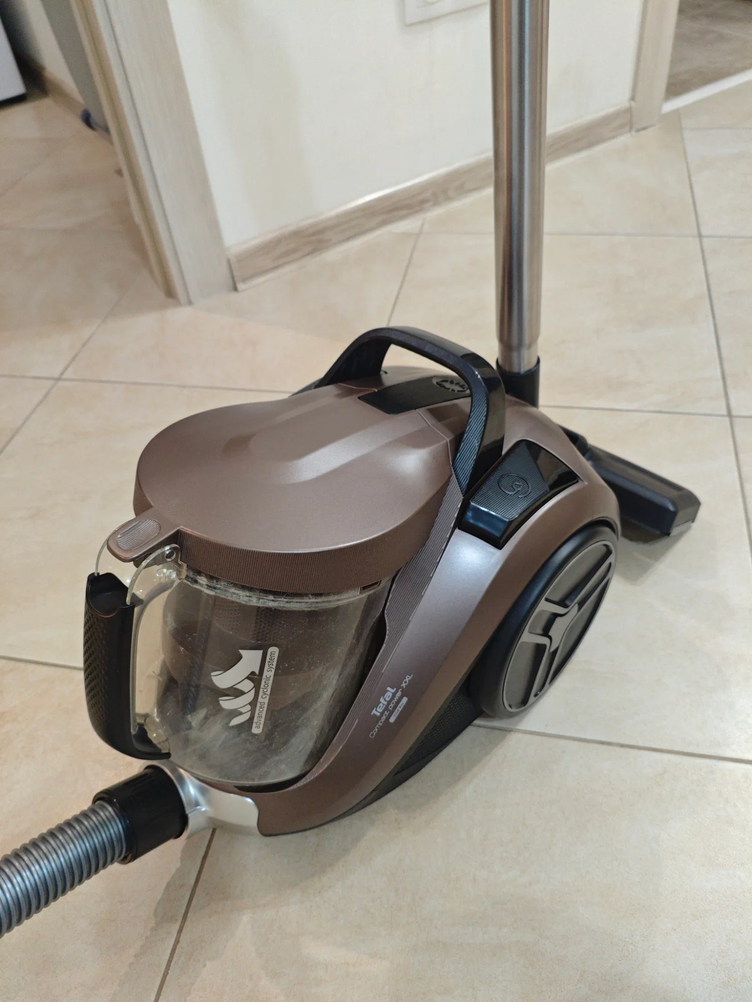 Пылесос без мешка Tefal TW4B50EA, коричневый, 900Вт, 2,5л,
