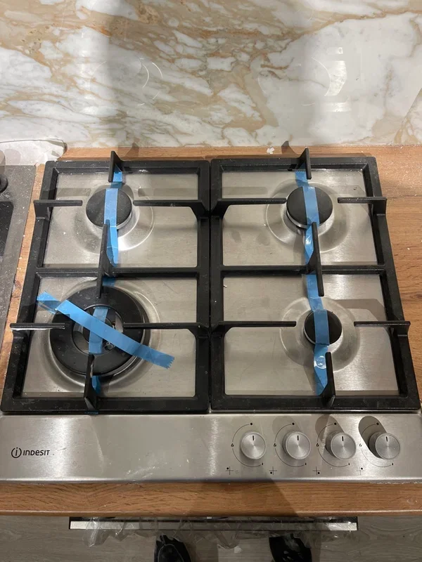 Газовая варочная панель Indesit THPM 642 W/IX/I, нержавеющая сталь
