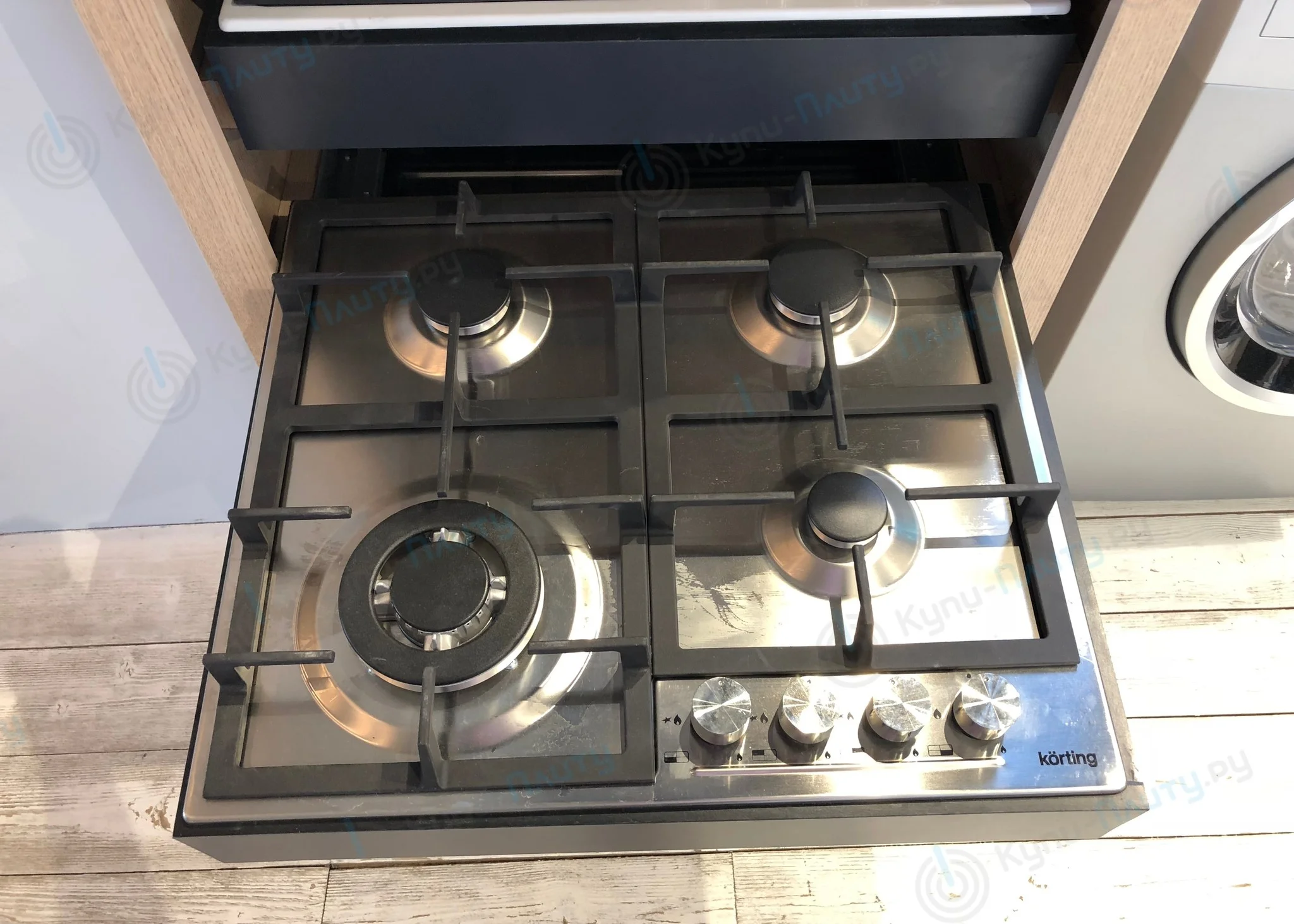 Газовая варочная панель Korting HG 665 CTX