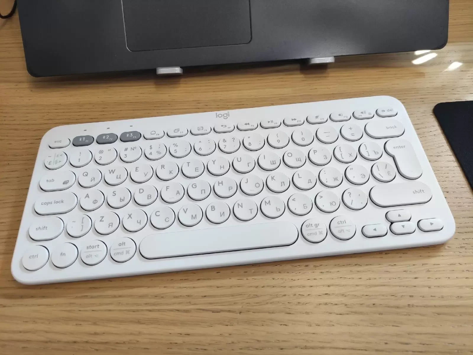 Клавиатура беспроводная Logitech K380, Bluetooth, белый