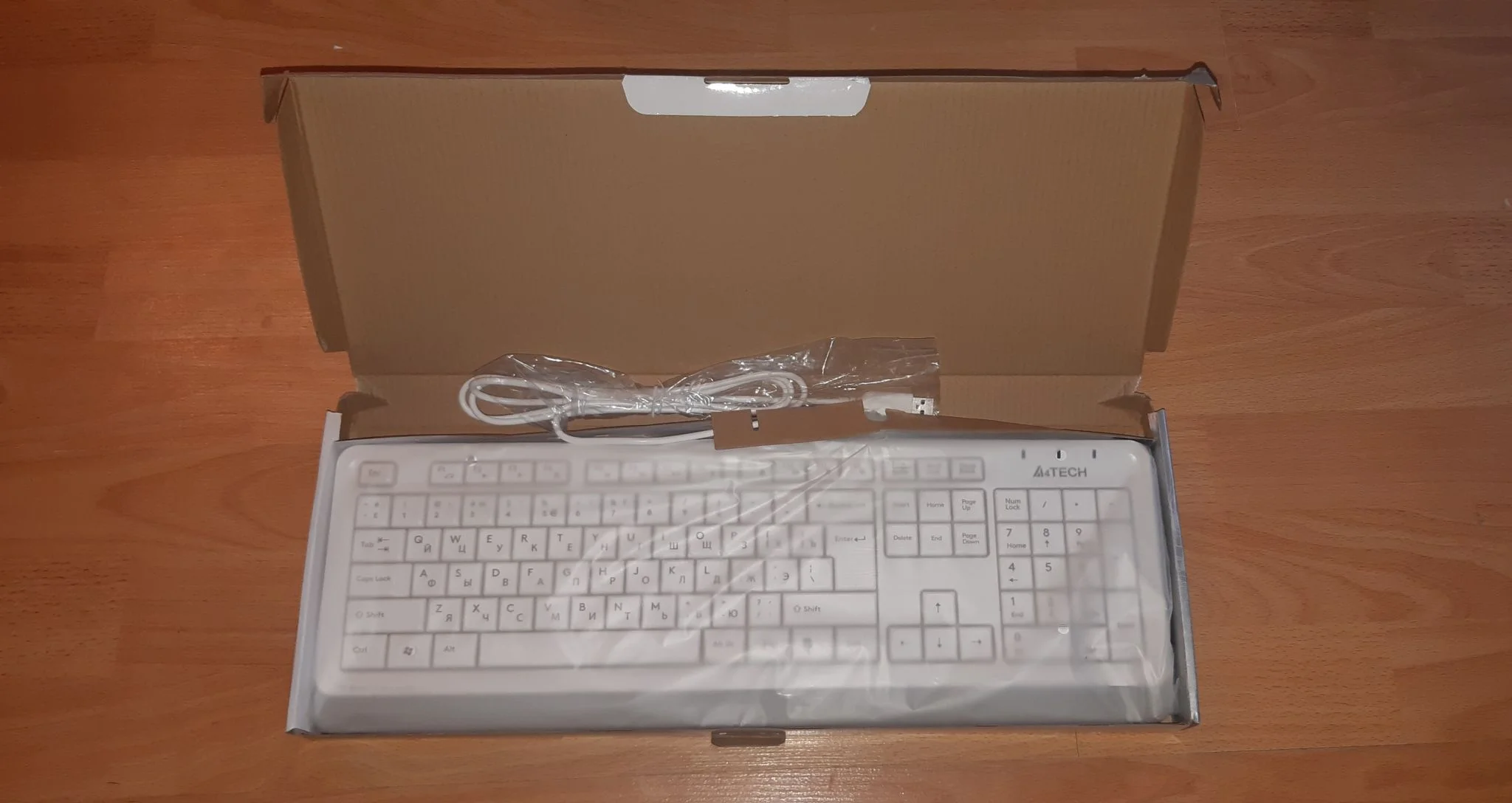 Клавиатура проводная A4Tech Fstyler FK10, USB, белый/серый