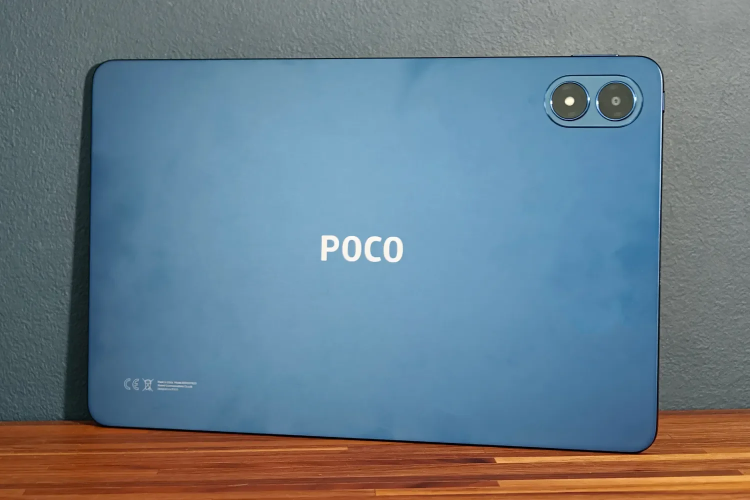 Планшет Xiaomi Poco Pad M1 P83P 7s Gen 4 (2.7) 8C RAM8Gb ROM256Gb 12.1" IPS 2560x1600 Android 15 серый 8Mpix 8Mpix BT WiFi microSD 2Tb 12000mAh 1992hr