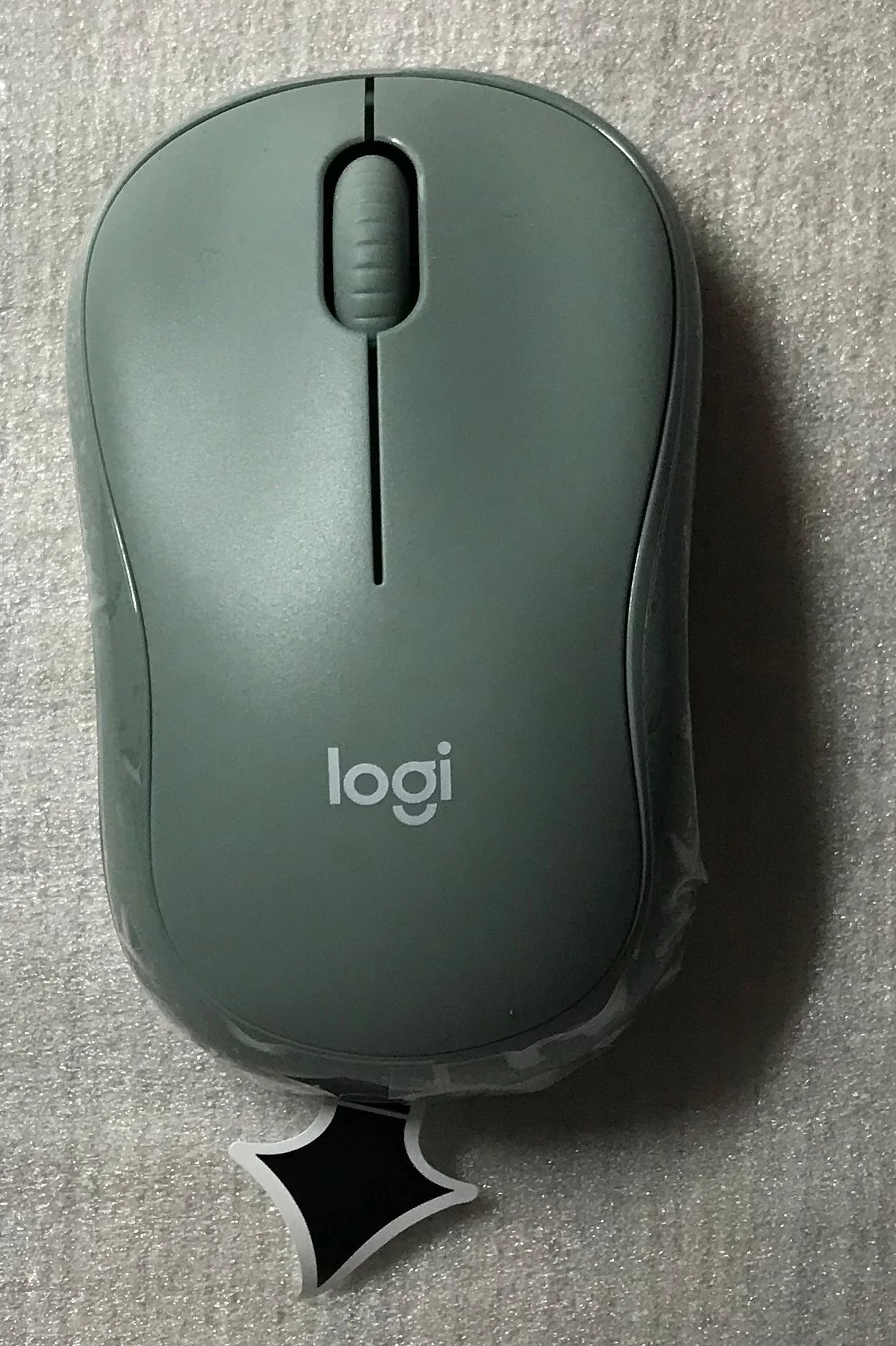 Мышка LOGITECH USB OPTICAL WRL M221 GREEN 910-006112