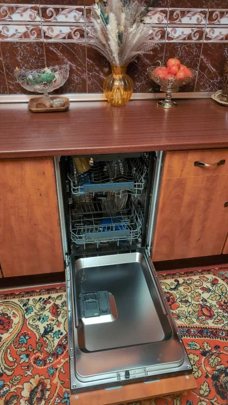 Встраиваемая посудомоечная машина Electrolux EEM63301L