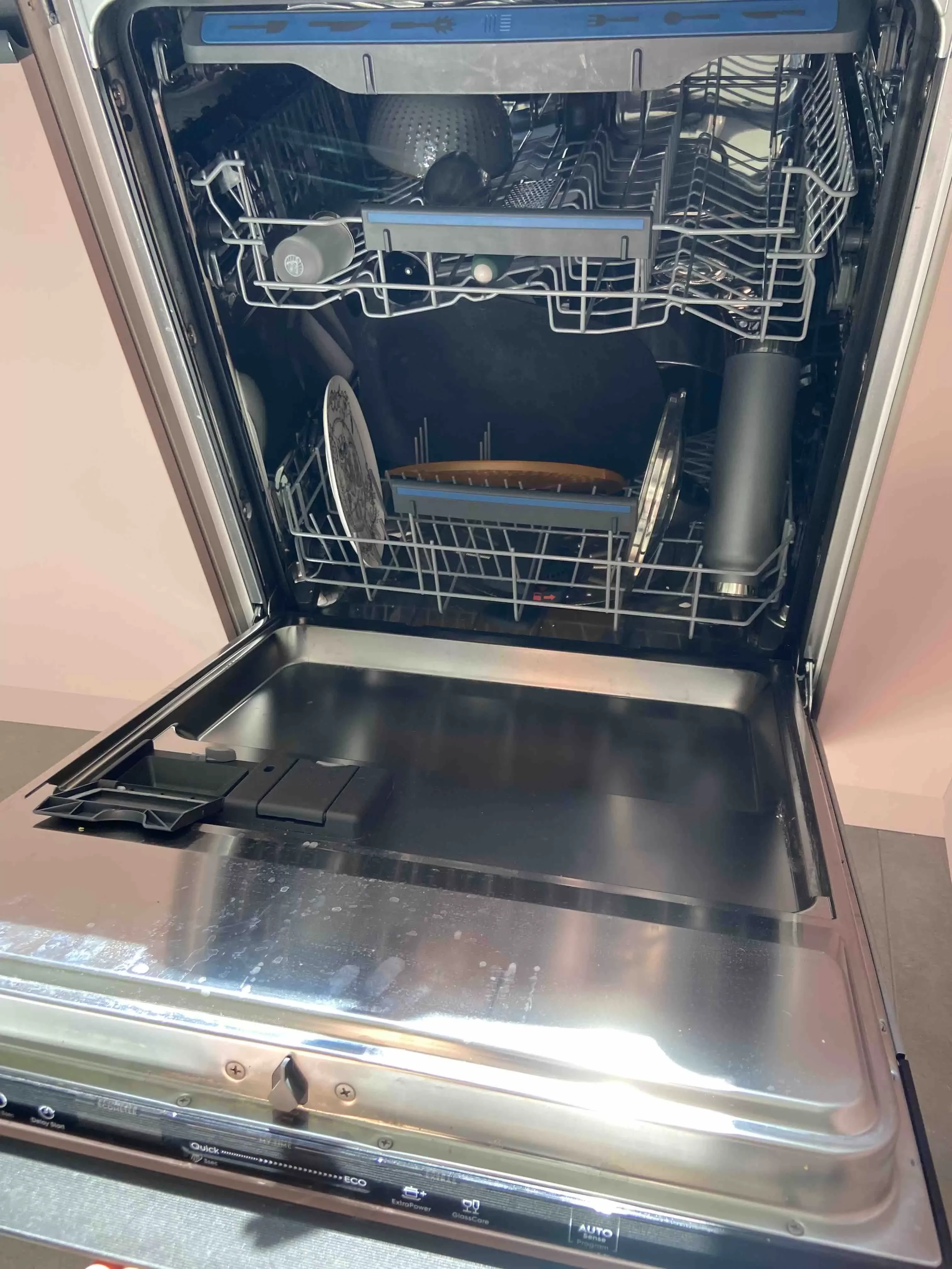 Встраиваемая посудомоечная машина Electrolux EES48200L