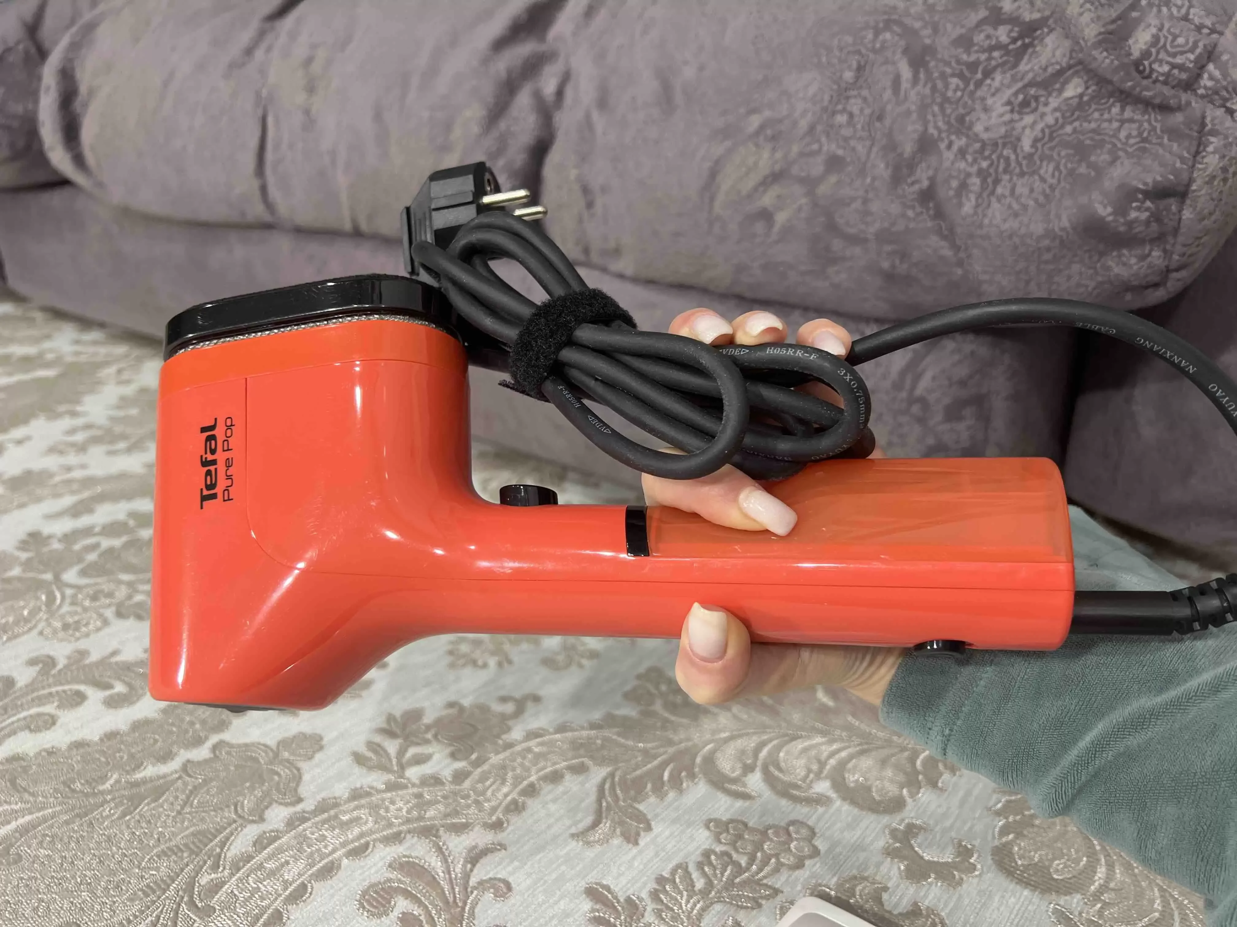Отпариватель ручной Tefal DT2022E1 красный 1300Вт 20 г/мин бак 0,07л Цены минус 10/15% от рынка!!!