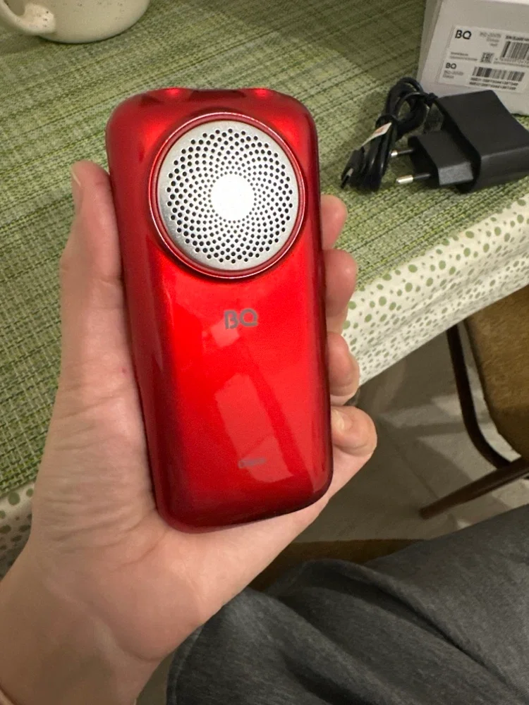 Мобильный телефон BQ 2005 Disco красный