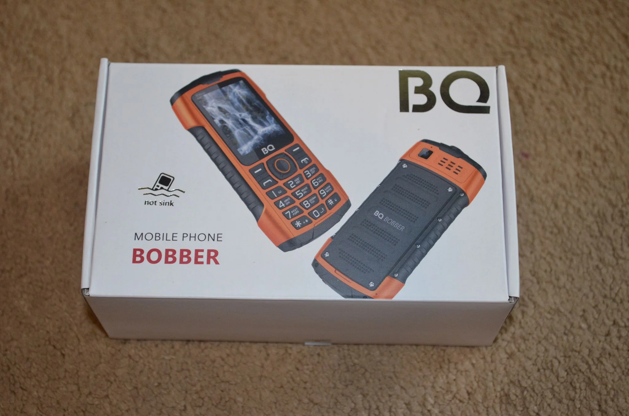 Мобильный телефон BQ 2439 Bobber черный