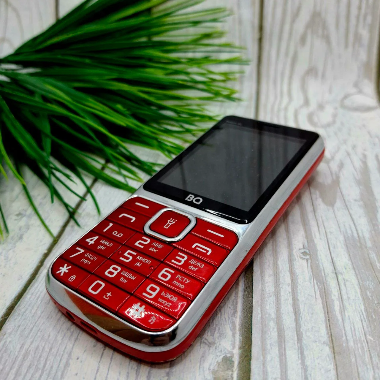 Мобильный телефон BQ 2810 BOOM XL красный