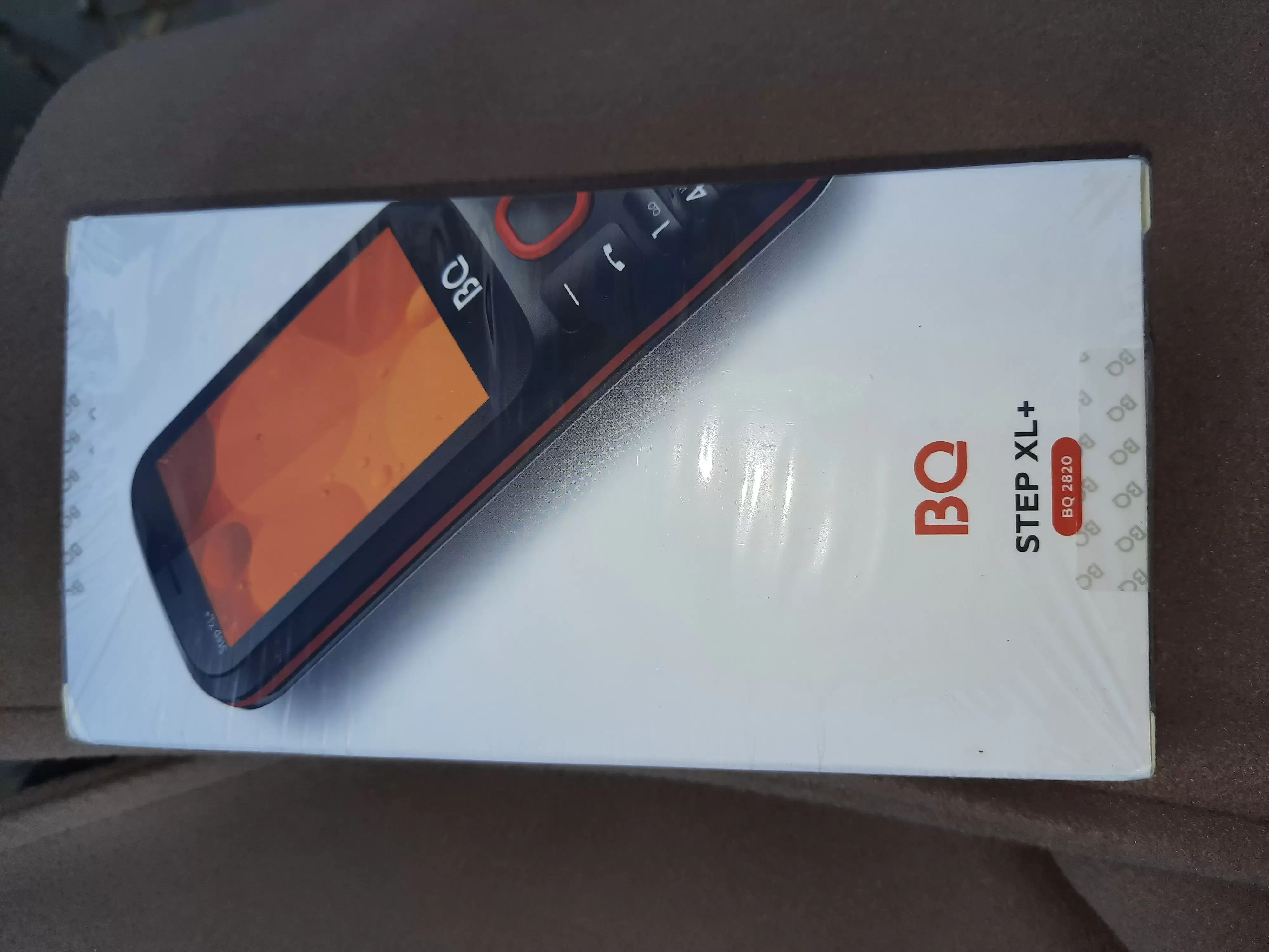 Мобильный телефон BQ 2820 Step XL+ черный/оранжевый