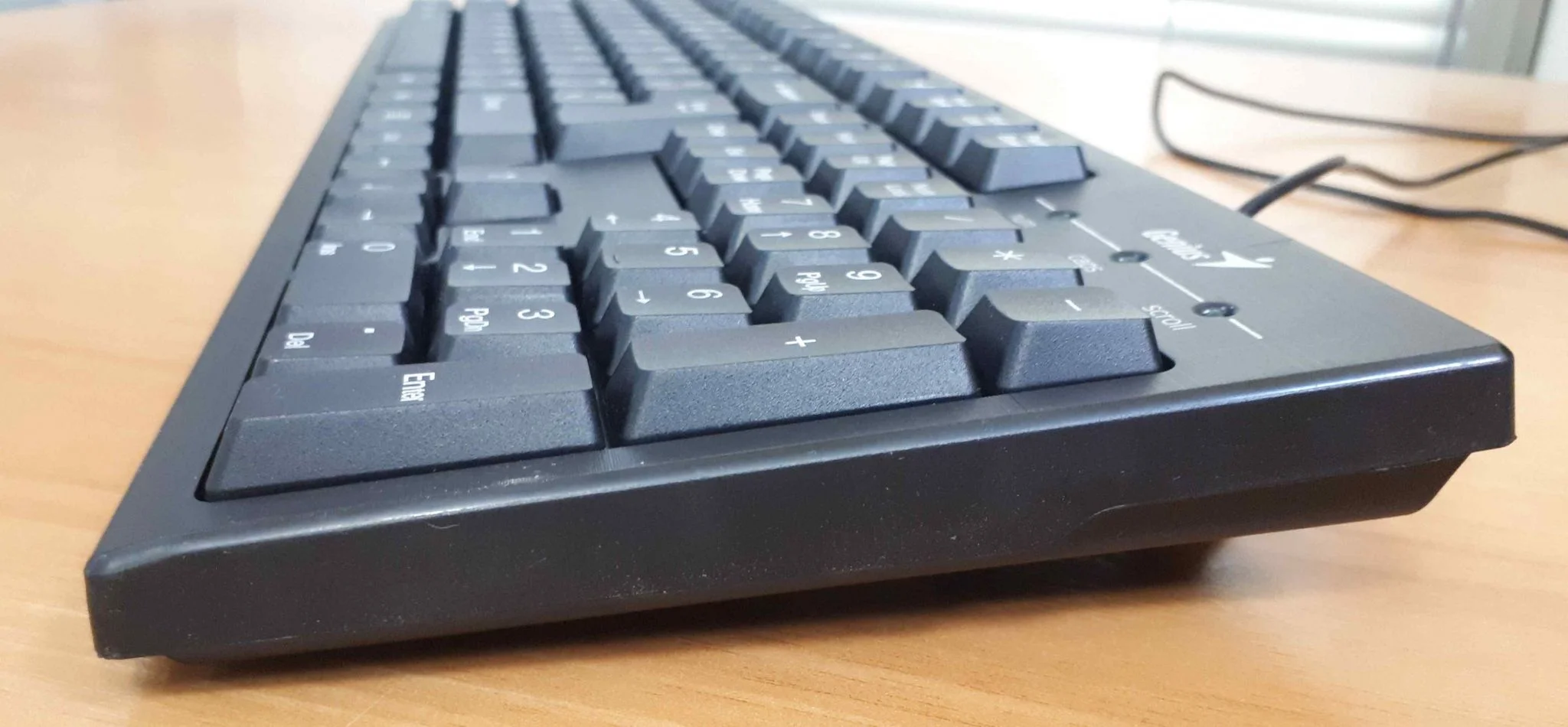 Клавиатура проводная Genius Smart KB-101, USB, черный