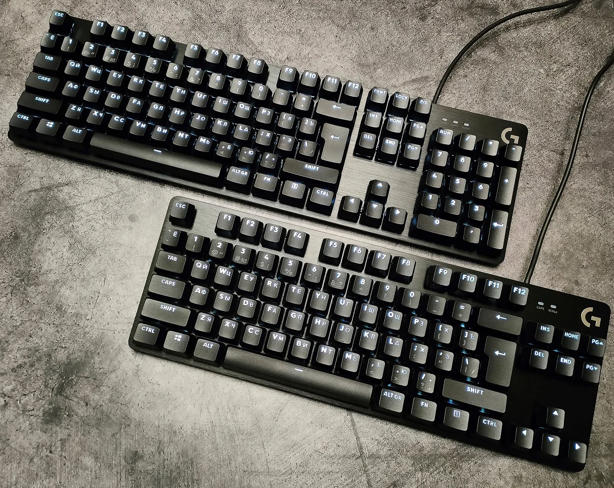 Клавиатура проводная Logitech Gaming Keyboard G413 TKL SE Mechanical - RUS - USB - TACTILE SWITCH черный