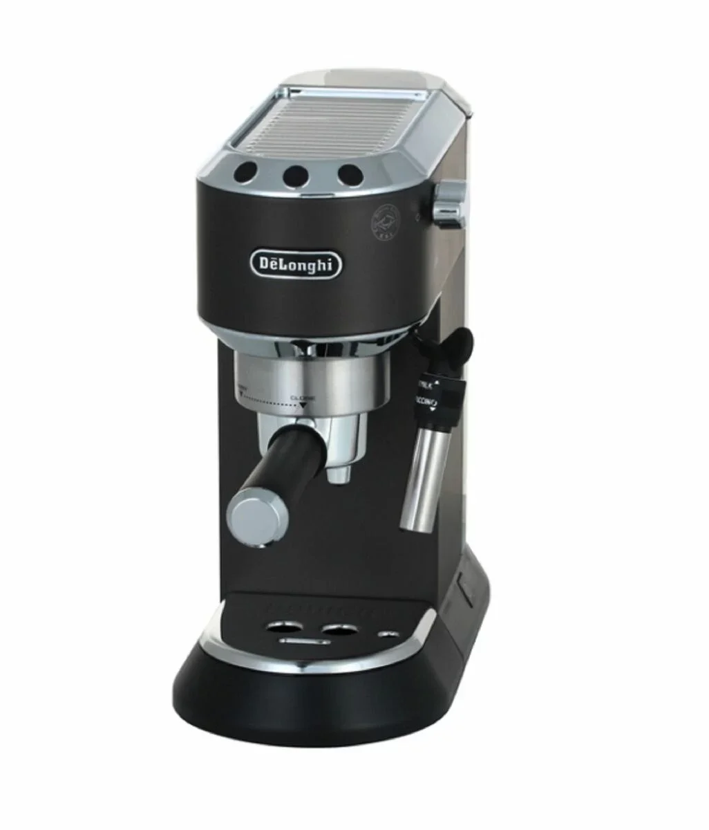 Кофеваркa рожковая DeLonghi EC 685 BK черный, исп. кофе - молотый/чалды, 1.1 л, 1350 Вт, 15 бар